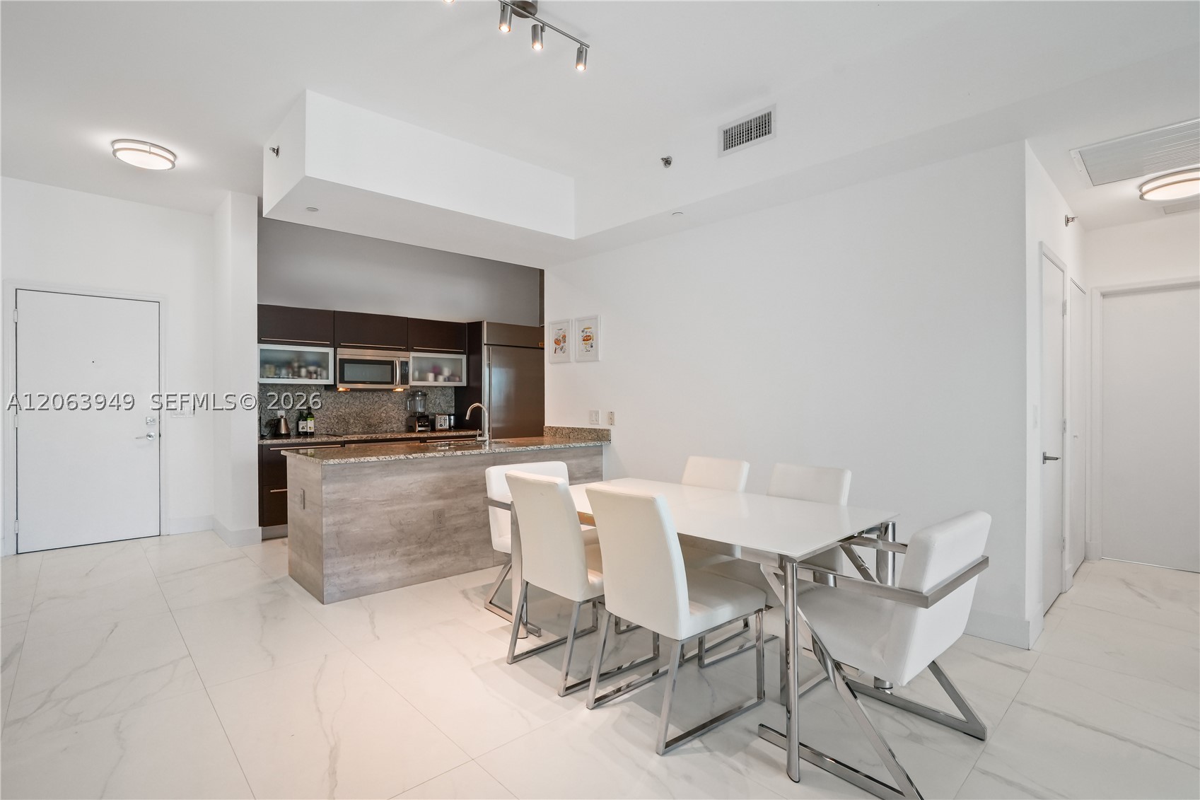 image The Plaza on Brickell East7