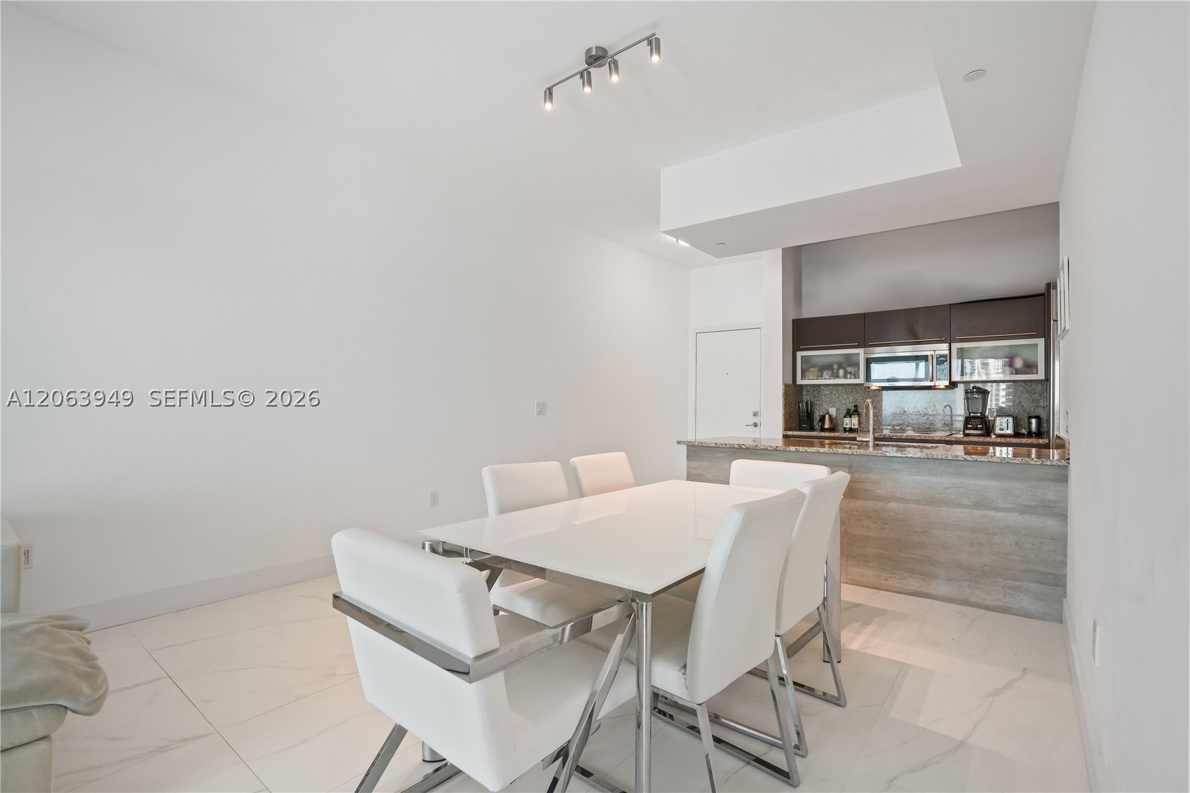 image The Plaza on Brickell East8