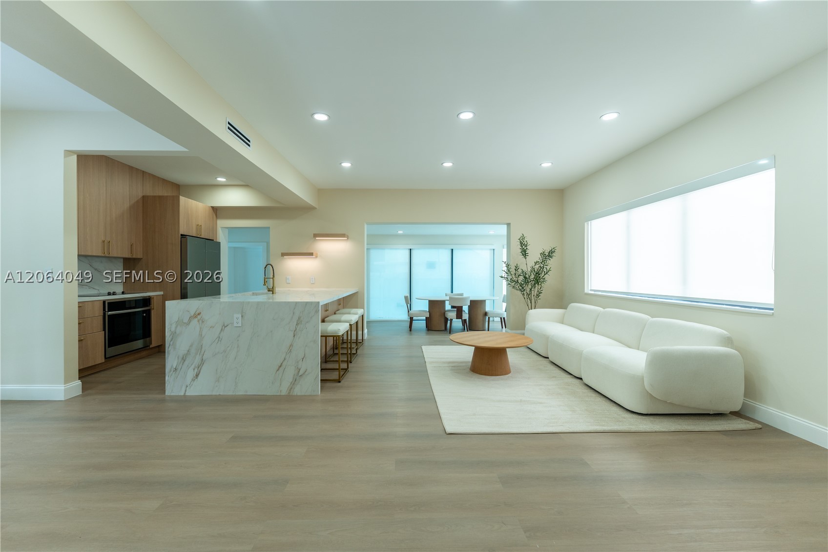 4144 Alton Rd #4144 Miami Beach, FL 33140