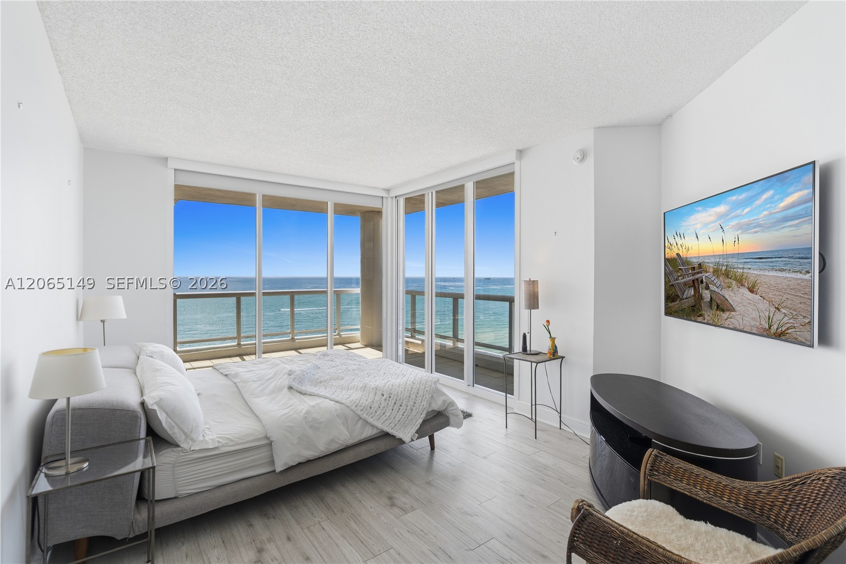 image La Tour Condo34