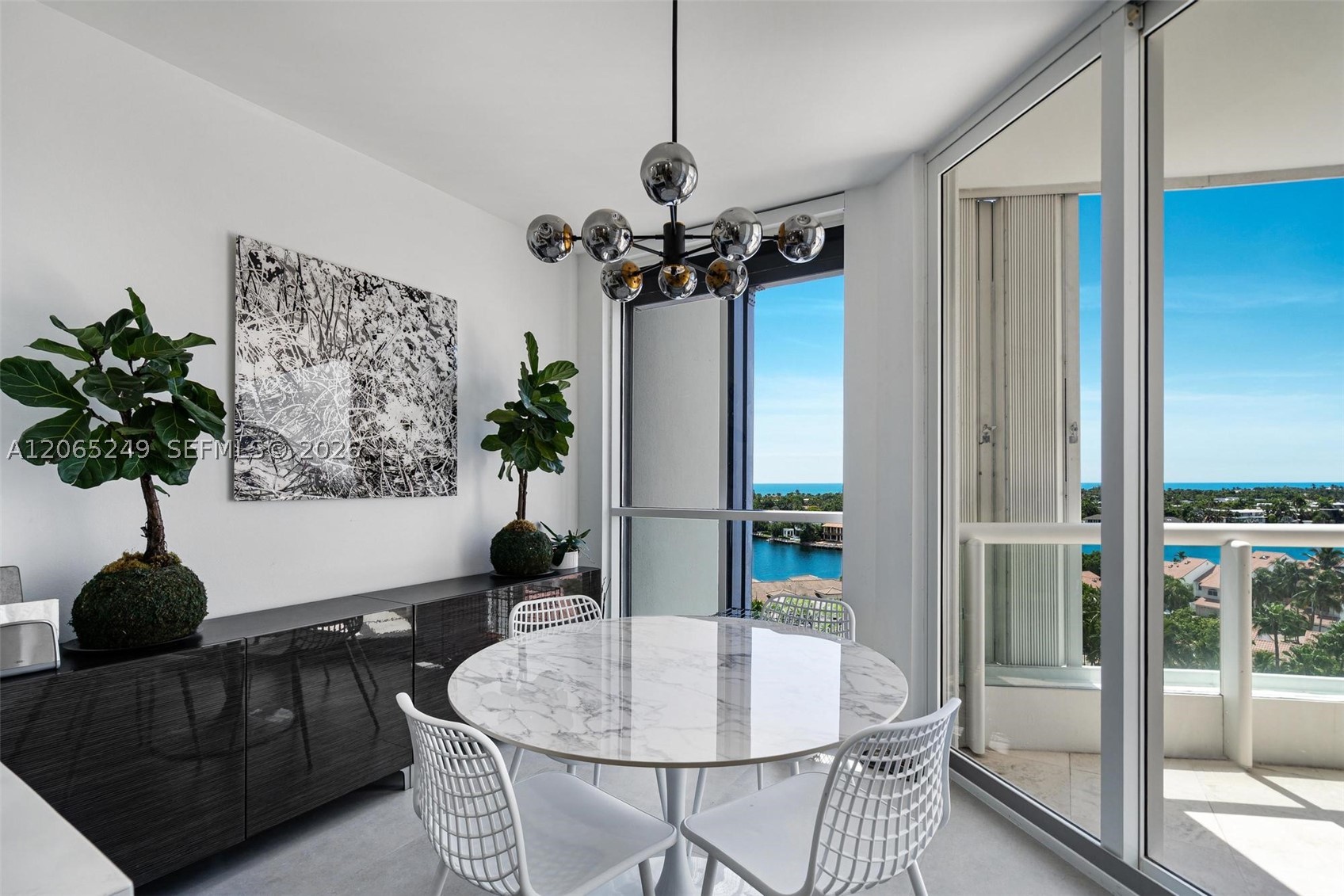 21050 Point Pl #1006 Aventura, FL 33180