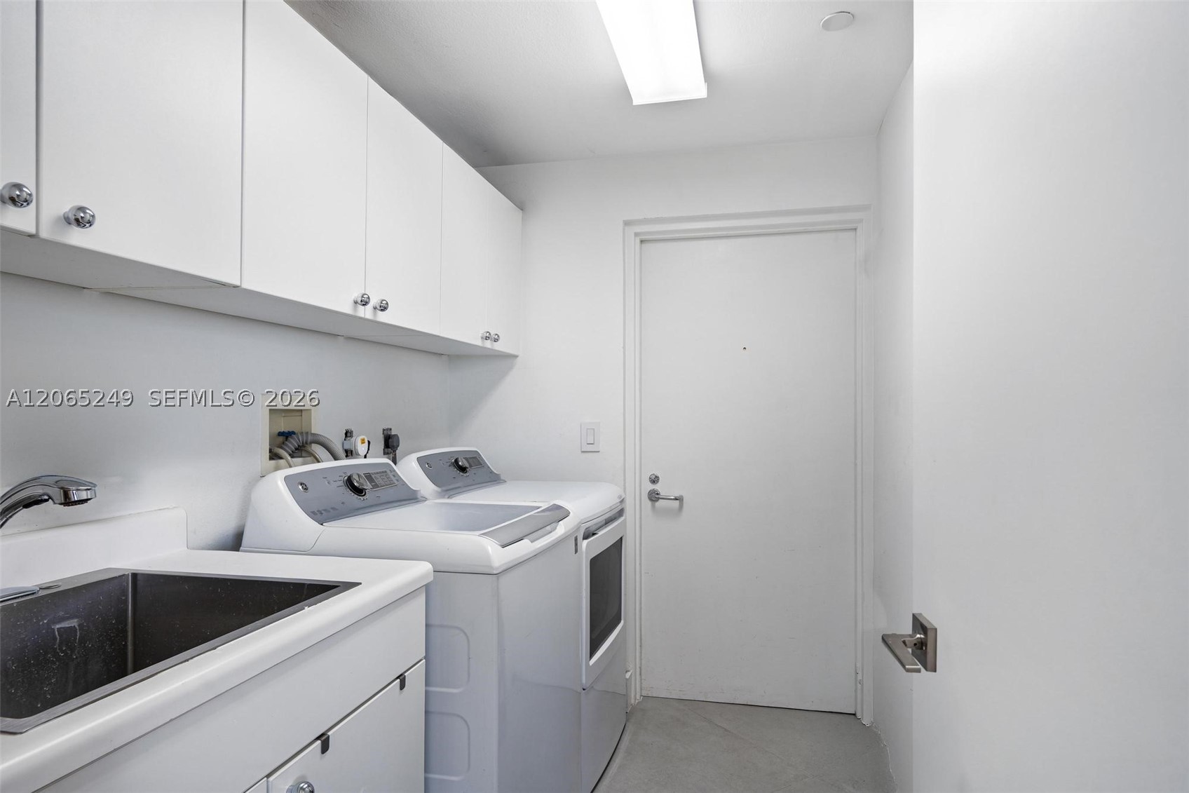 21050 Point Pl #1006 Aventura, FL 33180