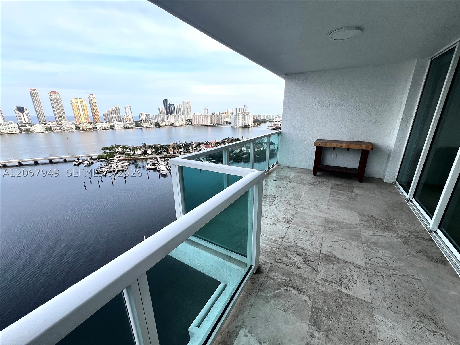 image Peninsula I123