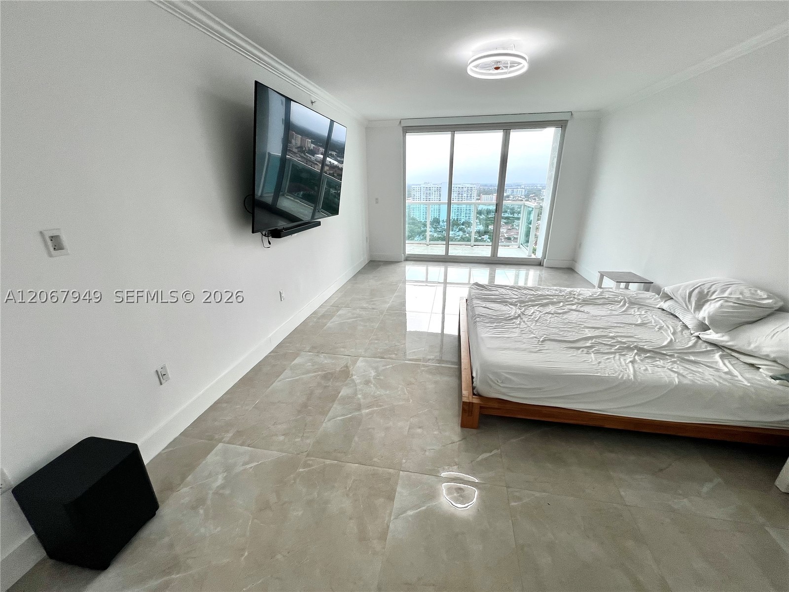 image Peninsula I141