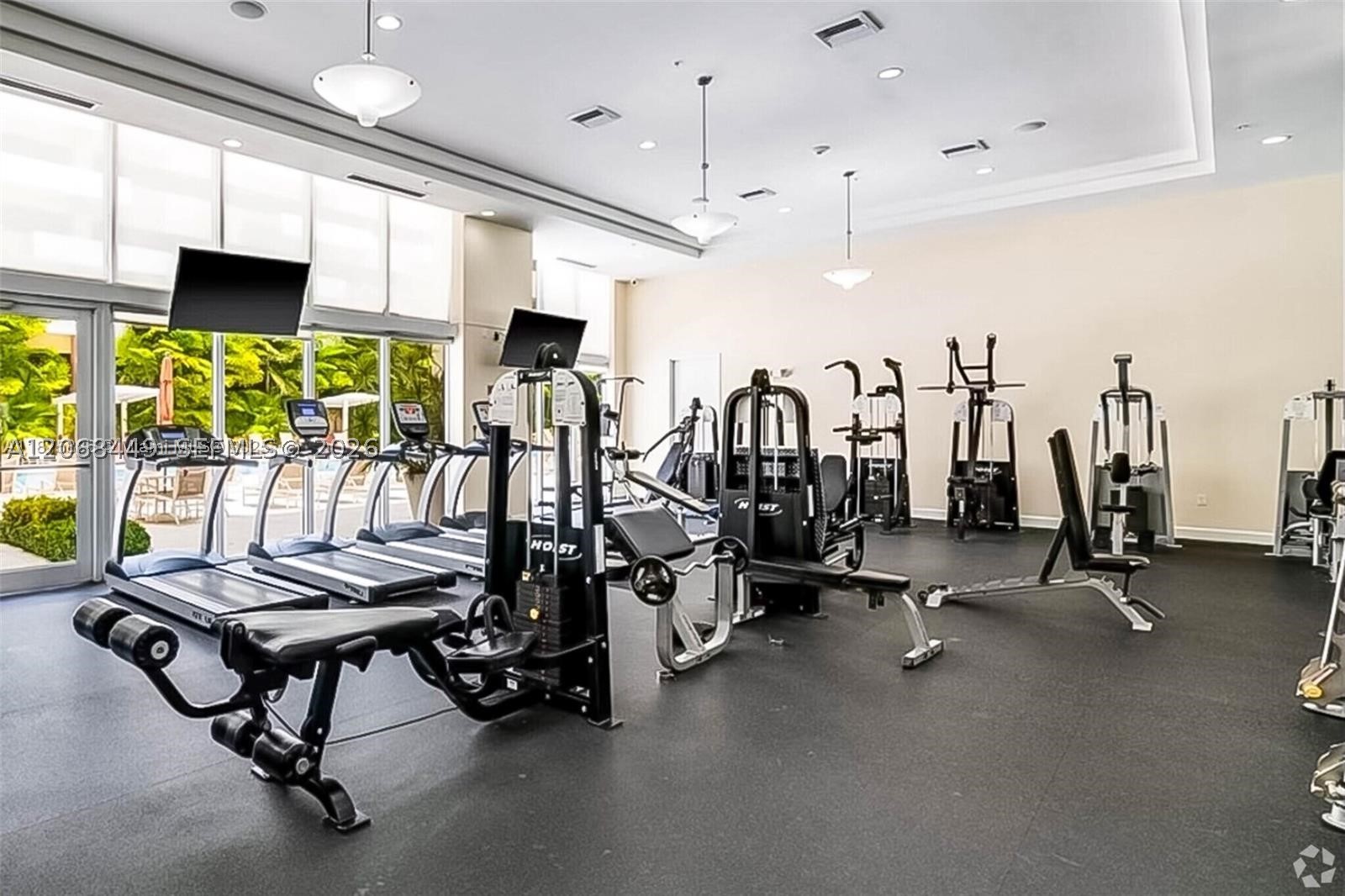 image The Venture at Aventura10