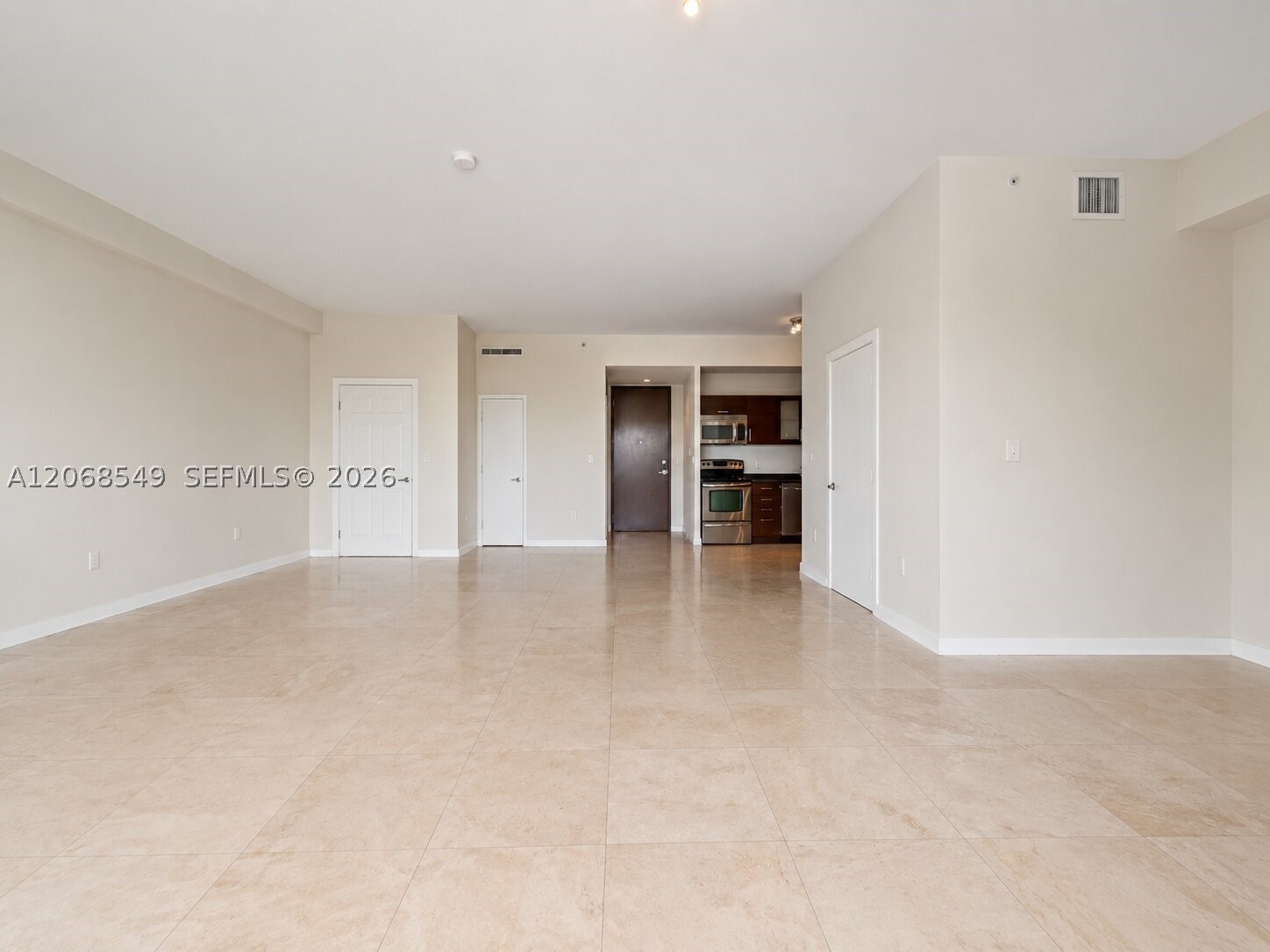 3250 Grand Ave #406 Miami, FL 33133