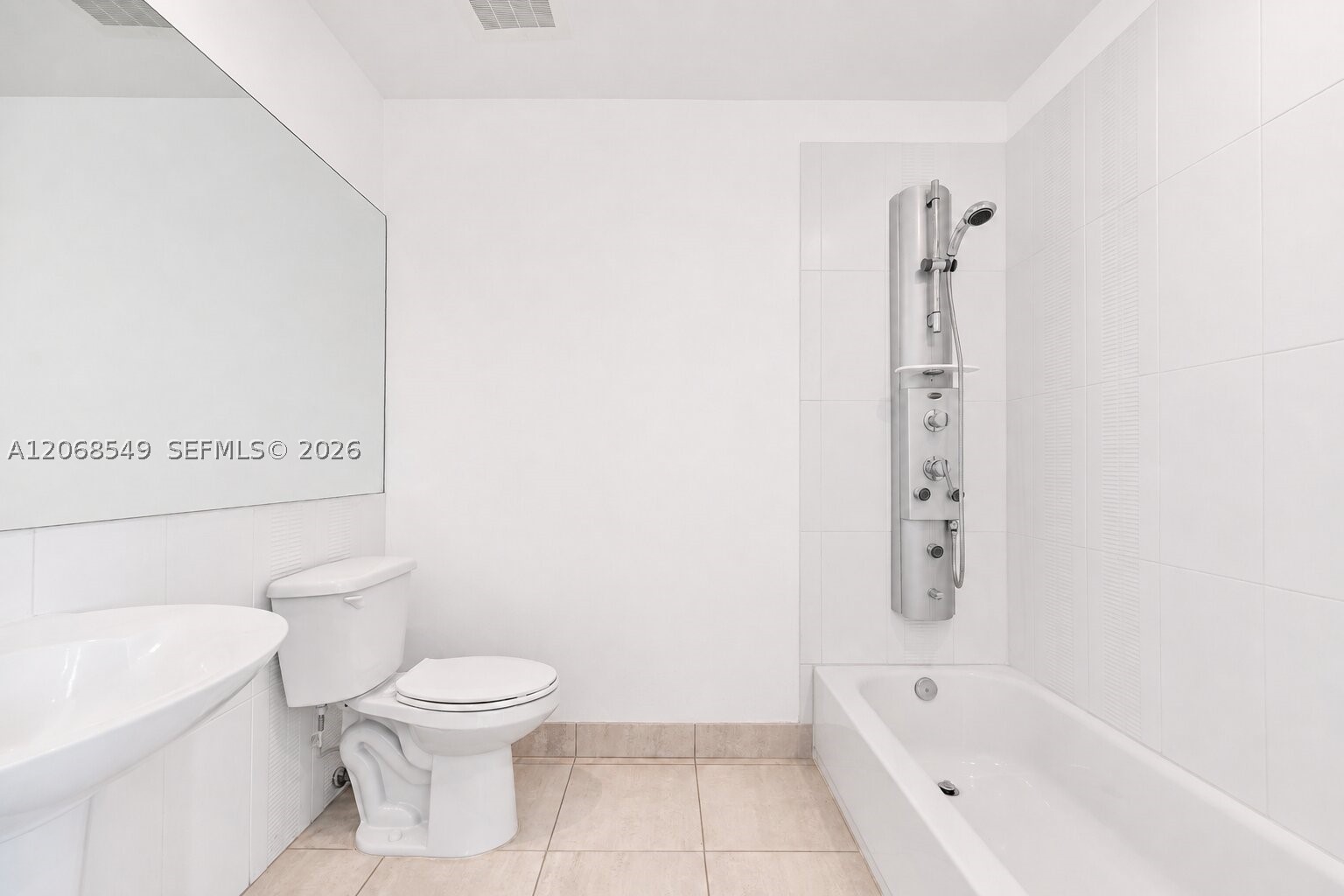 3250 Grand Ave #406 Miami, FL 33133