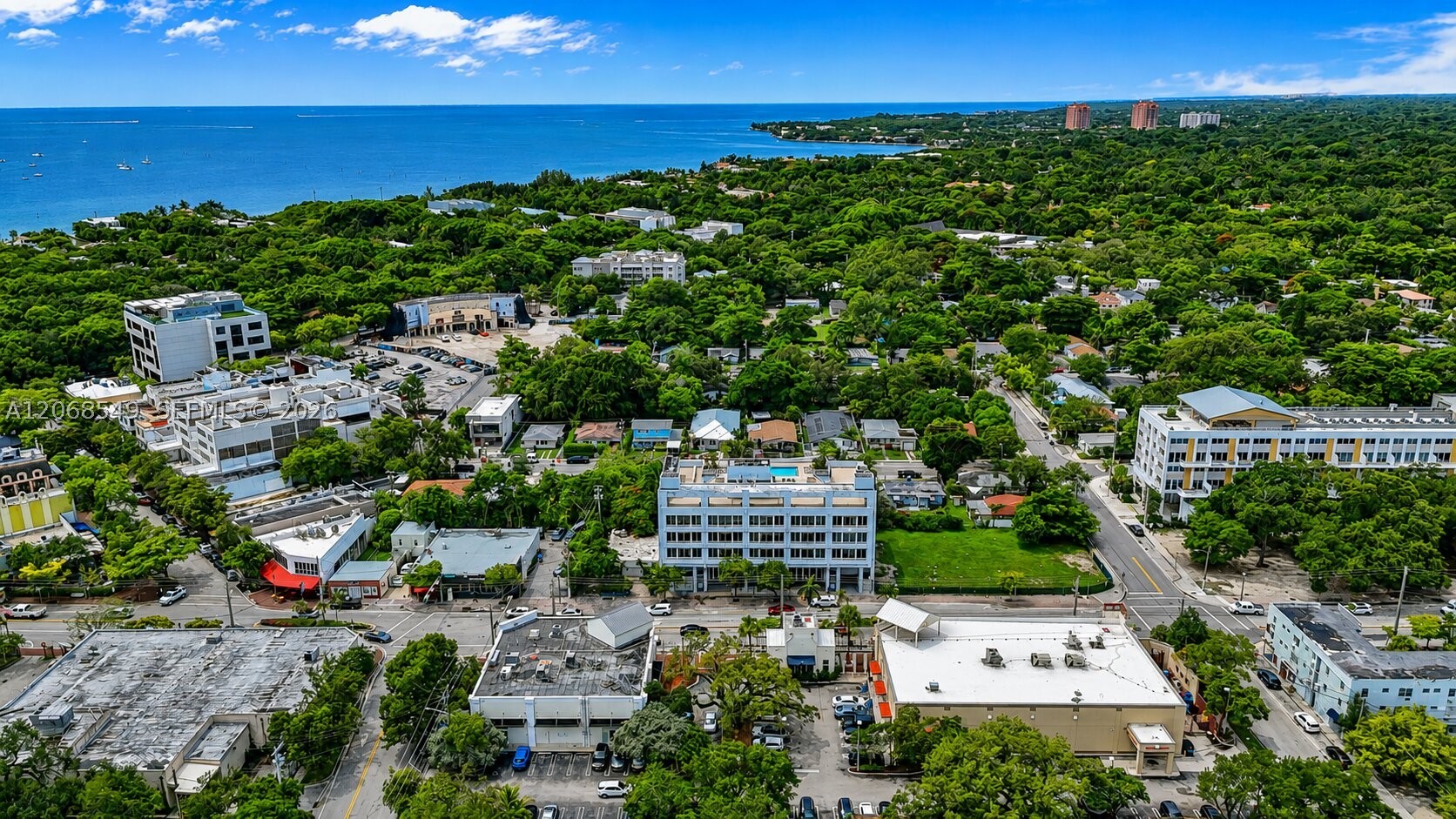 3250 Grand Ave #406 Miami, FL 33133