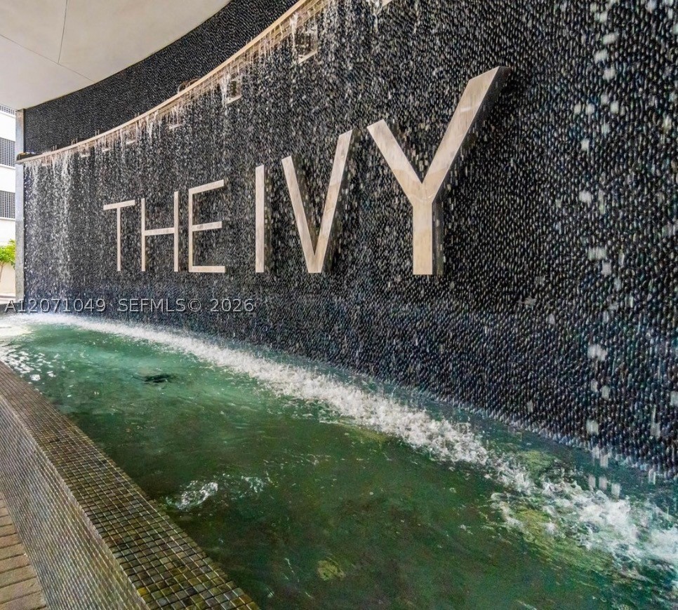 image The Ivy at Riverfront13
