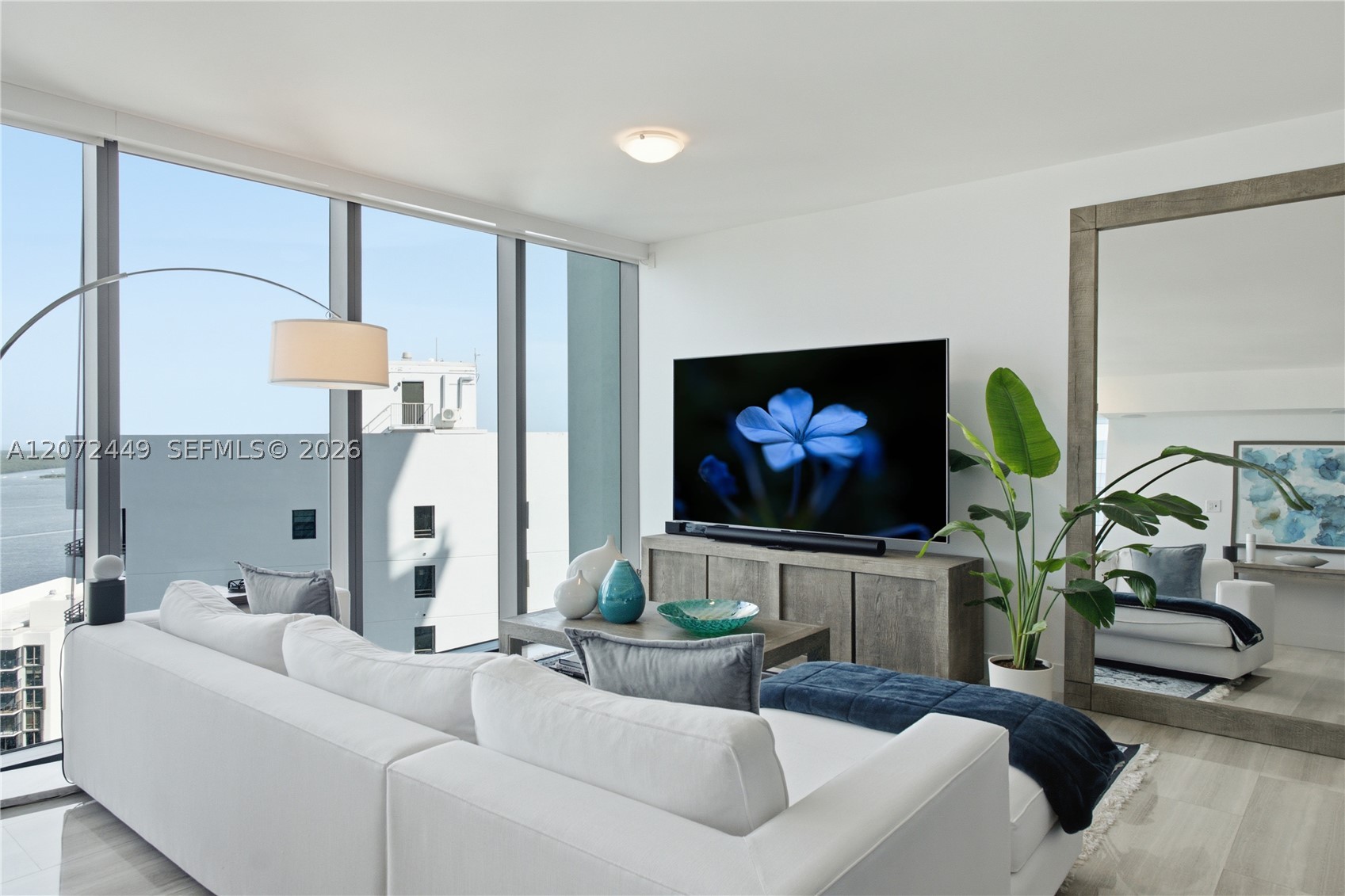 1451 Brickell Ave #2501 Miami, FL 33131