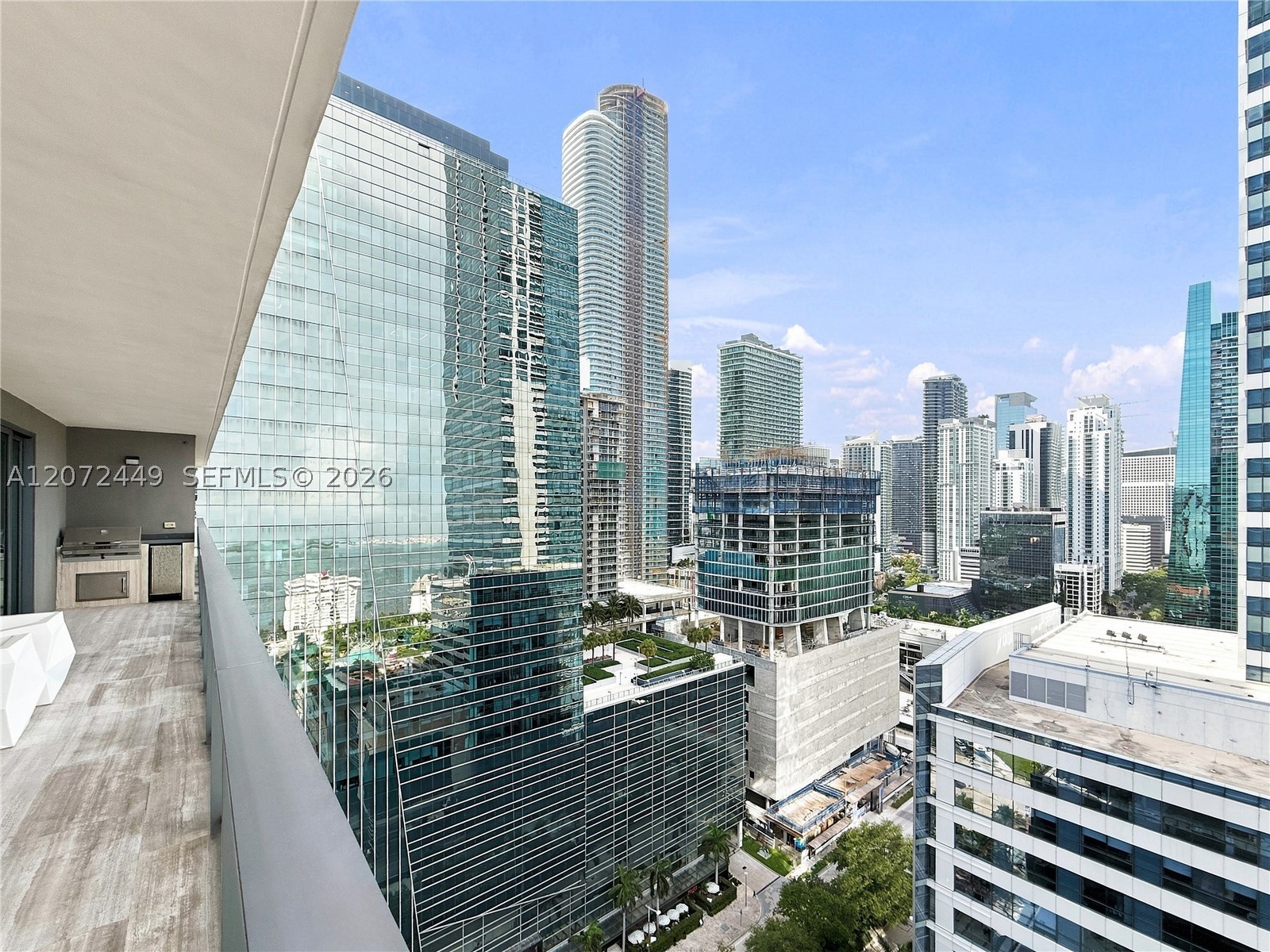 1451 Brickell Ave #2501 Miami, FL 33131