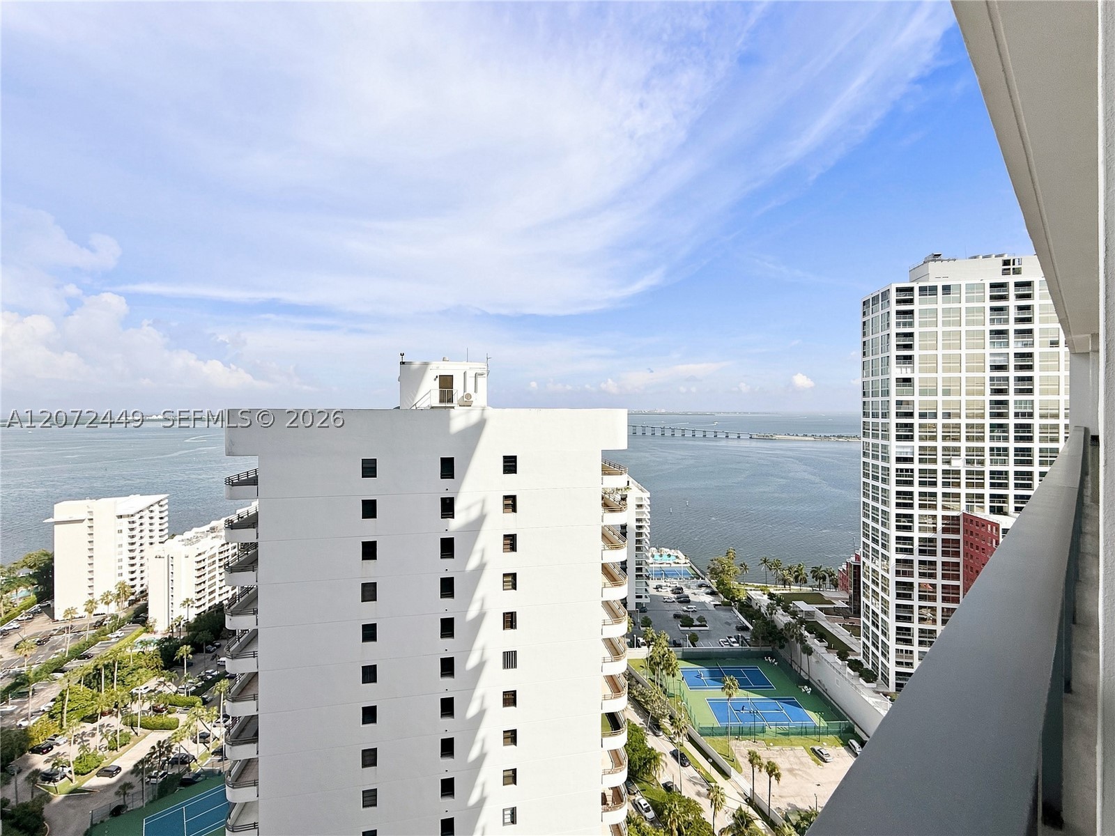 1451 Brickell Ave #2501 Miami, FL 33131