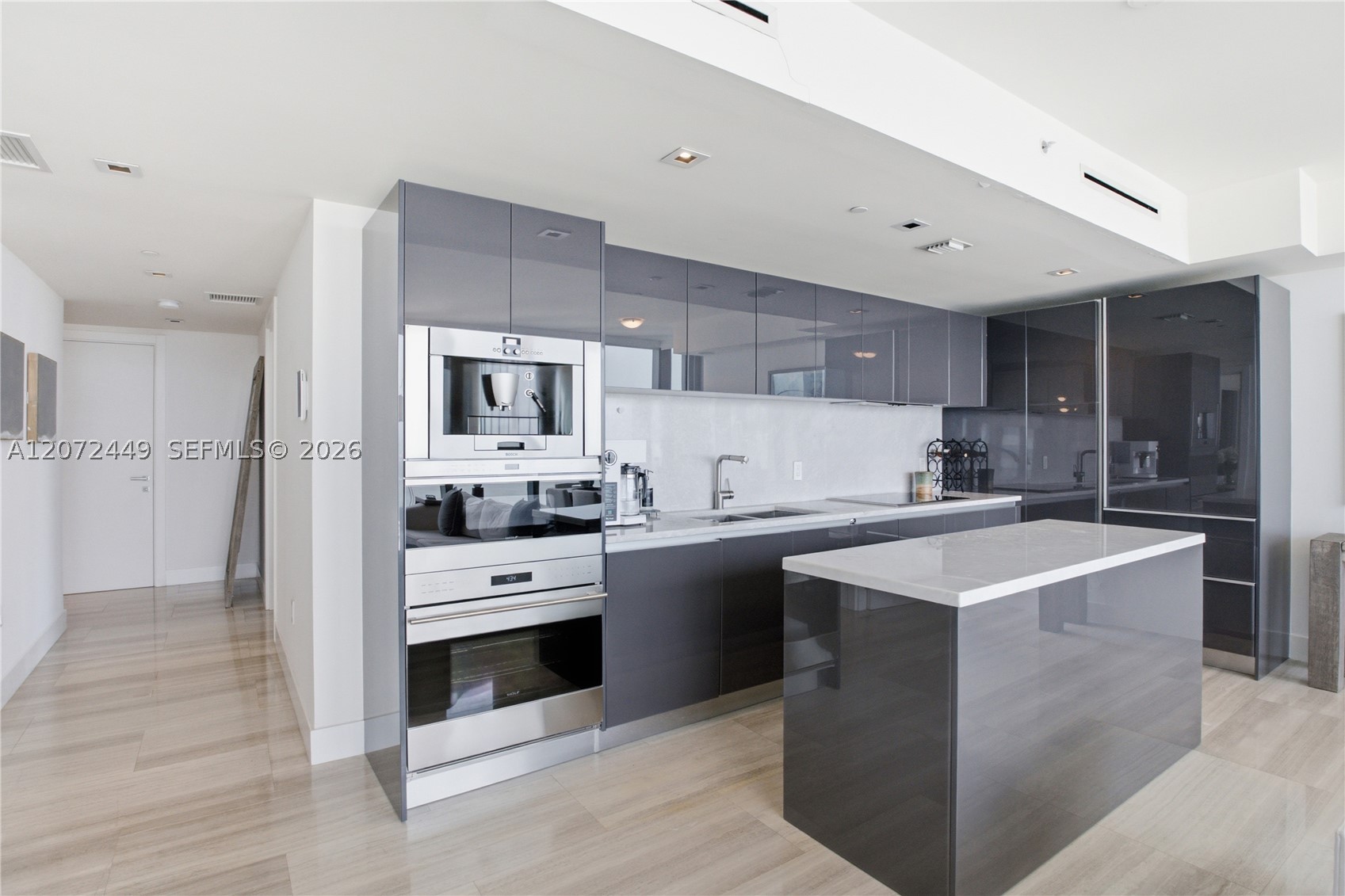 1451 Brickell Ave #2501 Miami, FL 33131