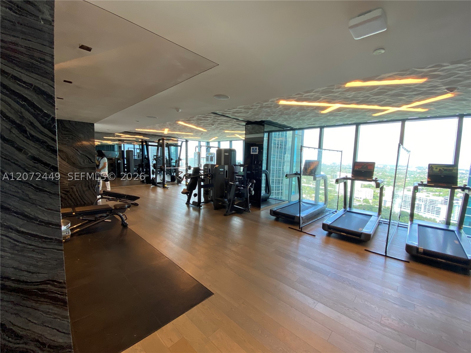 1451 Brickell Ave #2501 Miami, FL 33131