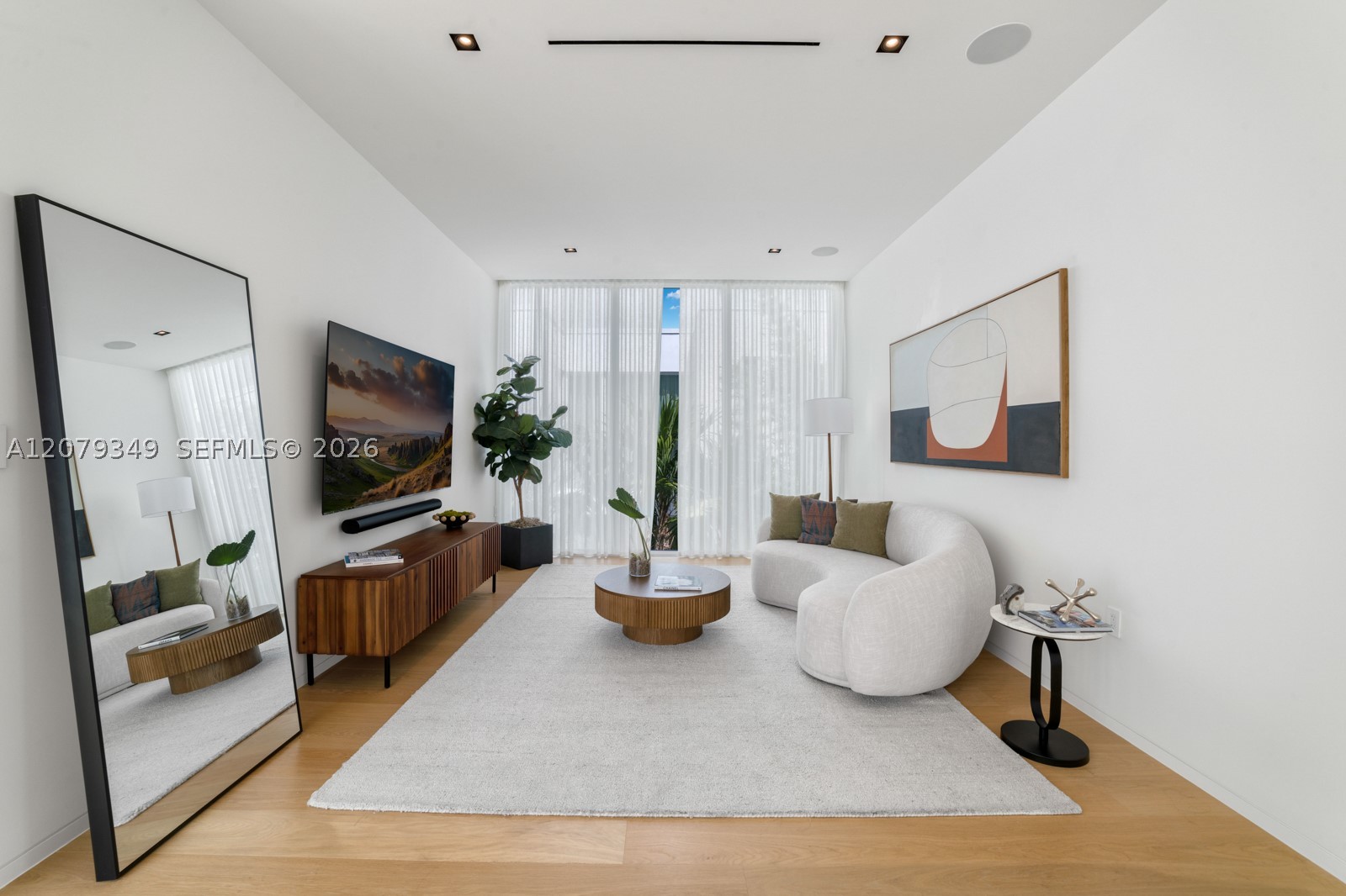 1031 W 48th St #6 Miami Beach, FL 33140