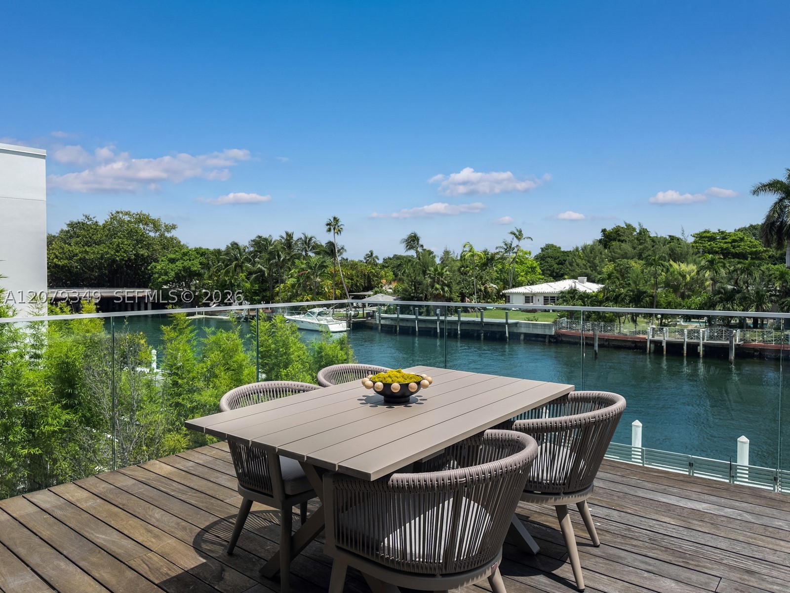 1031 W 48th St #6 Miami Beach, FL 33140