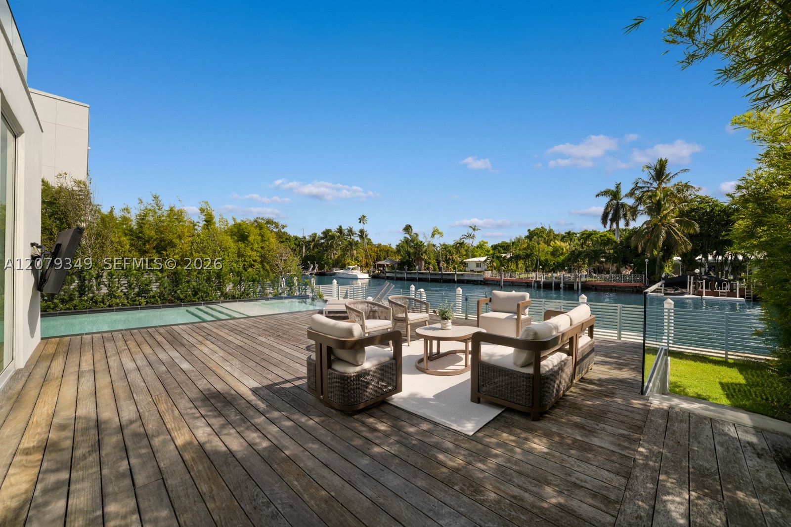 1031 W 48th St #6 Miami Beach, FL 33140