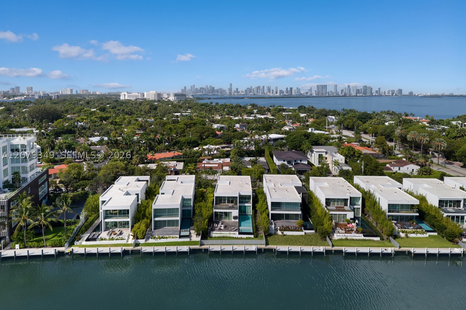 1031 W 48th St #6 Miami Beach, FL 33140