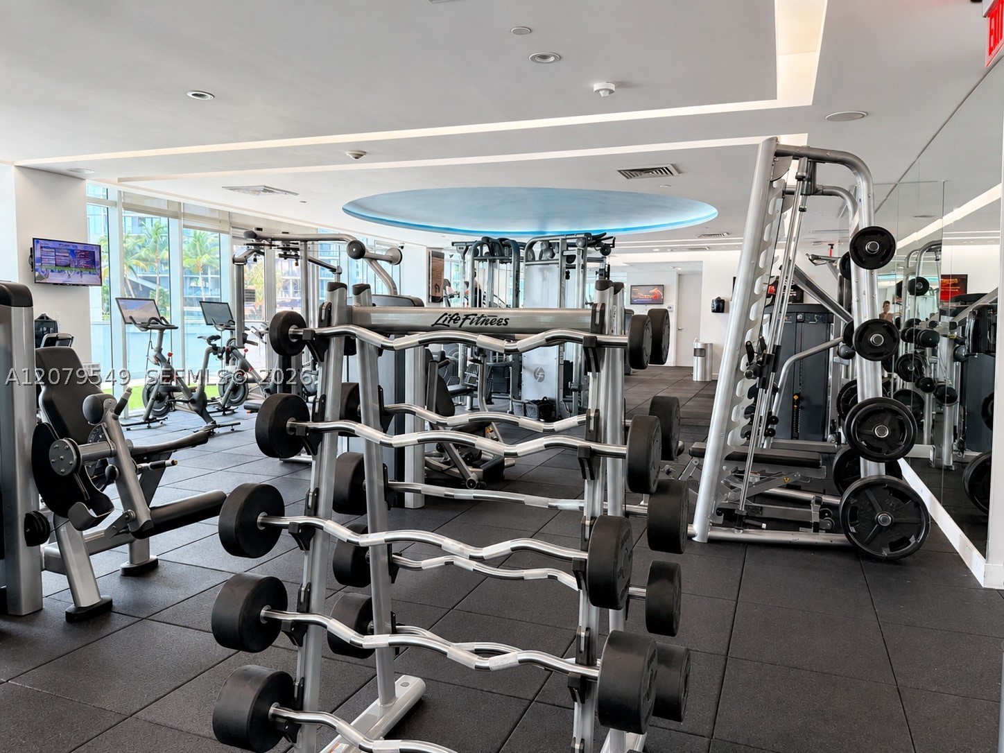image 500 Brickell West23
