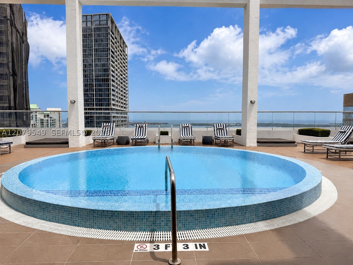 image 500 Brickell West25