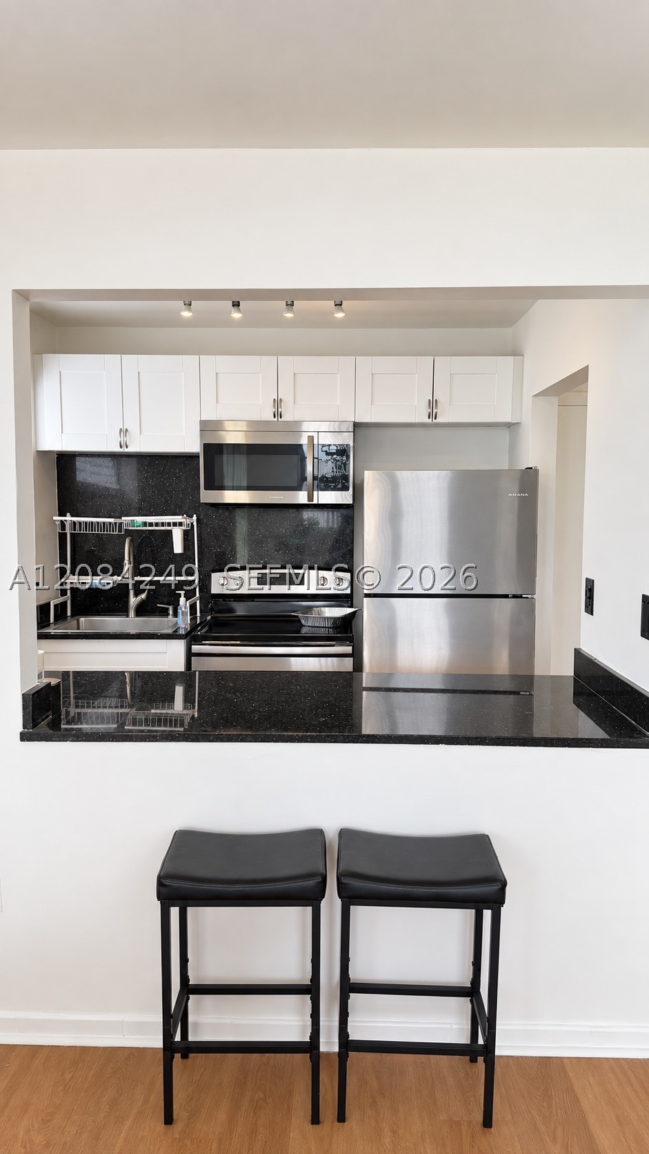 1990 Marseille Dr #407