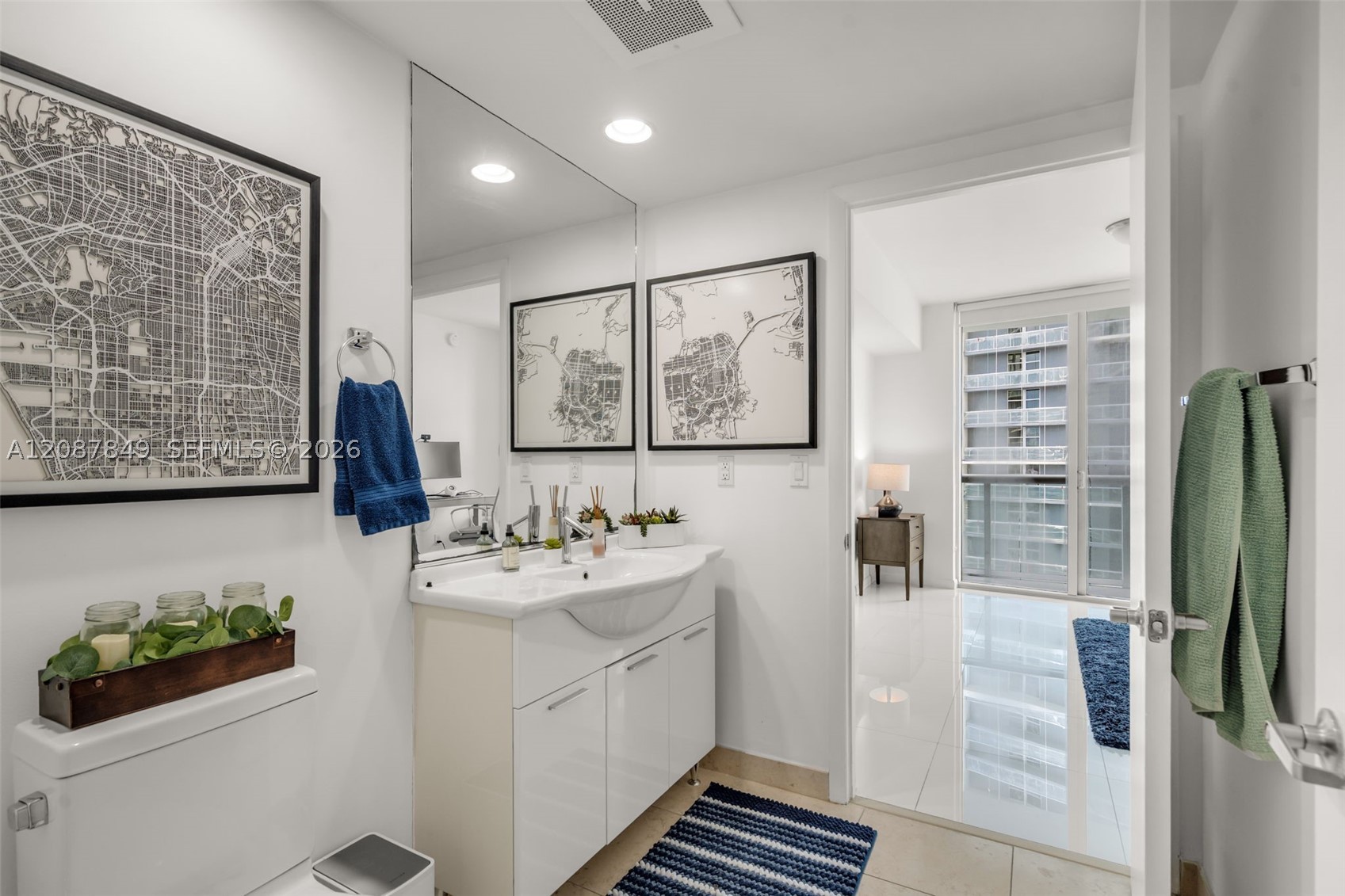 image Icon Brickell I16