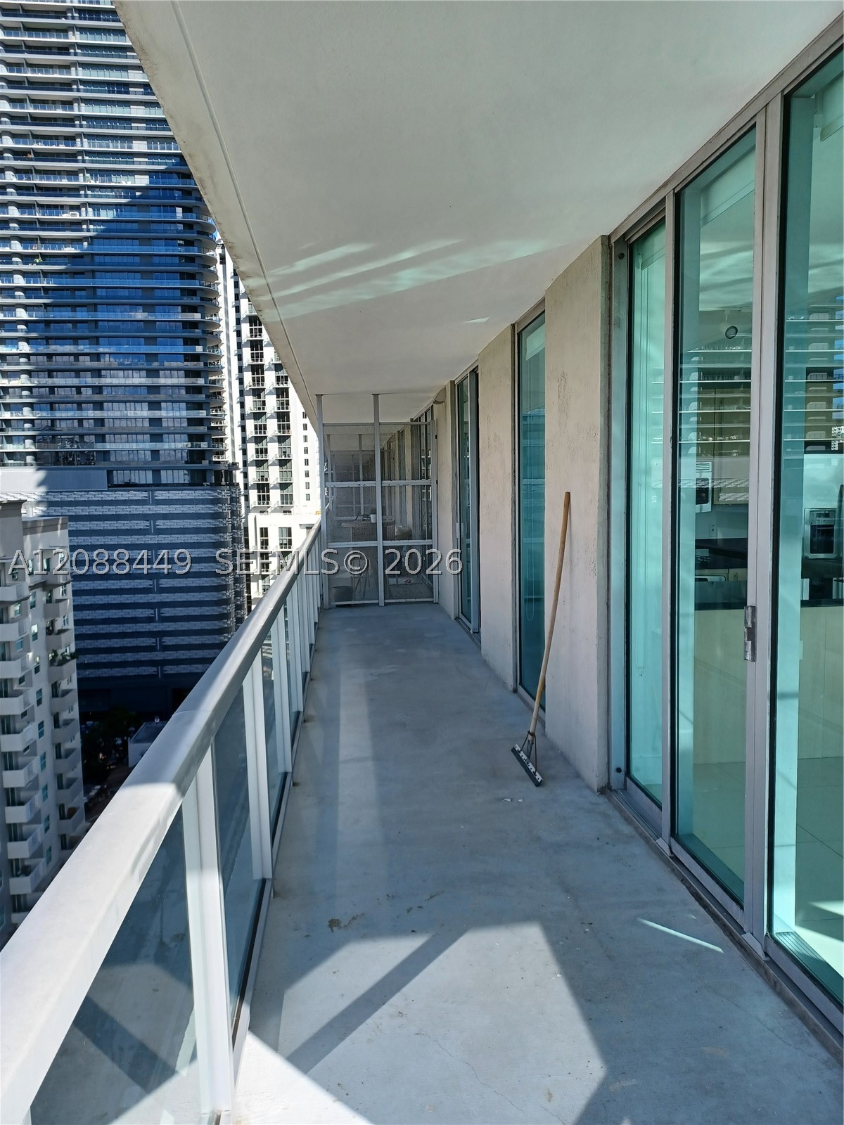 image Axis on Brickell North3