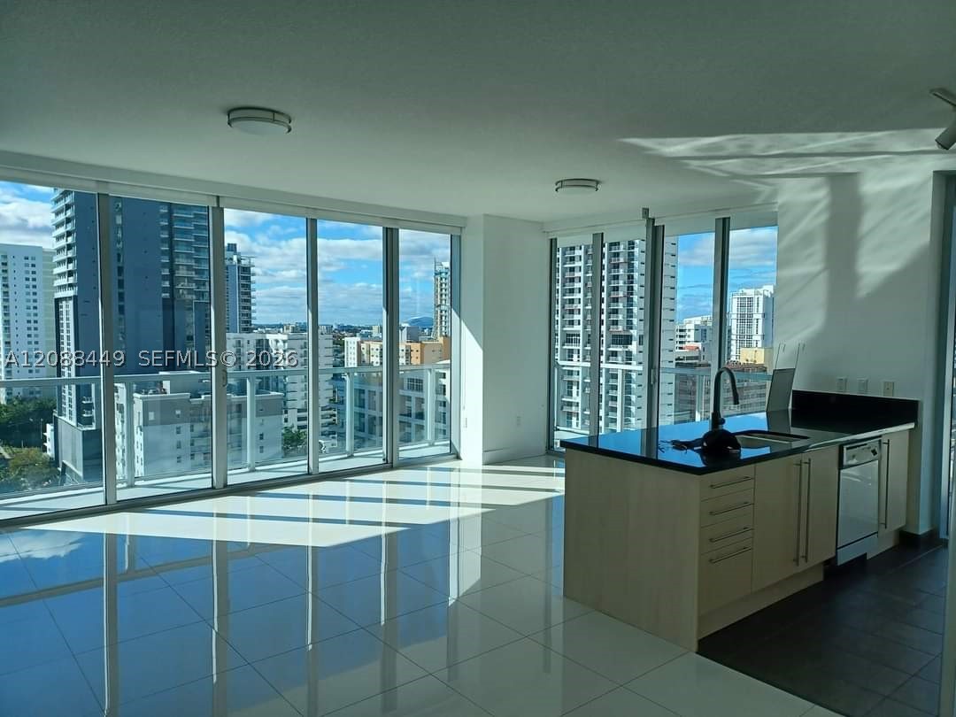 image Axis on Brickell North7