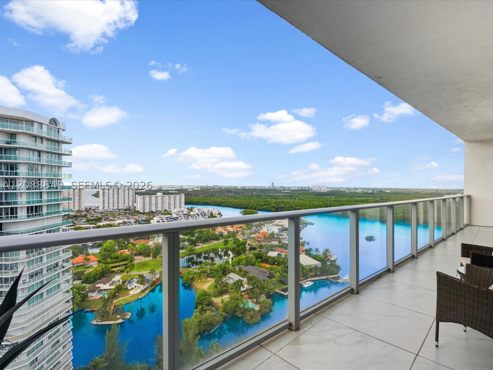 300 Sunny Isles Blvd #4-2506