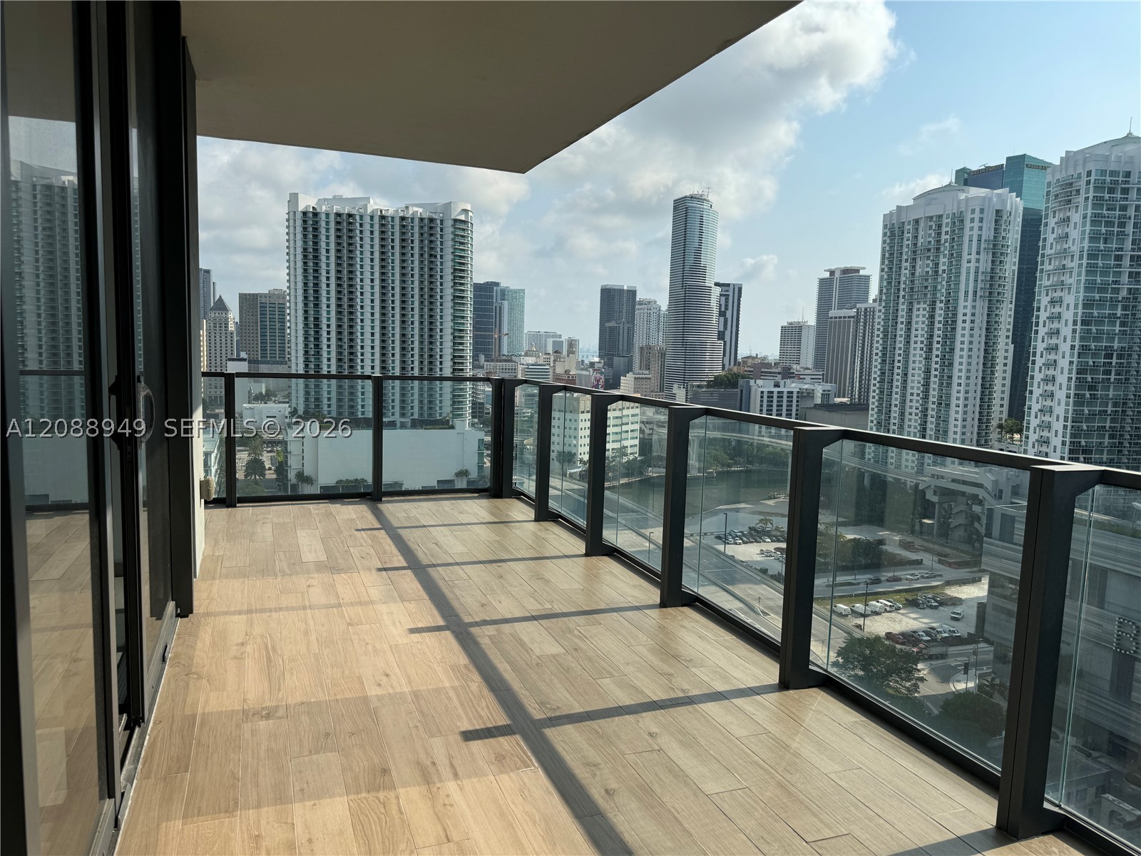 image Rise Brickell City Centre9