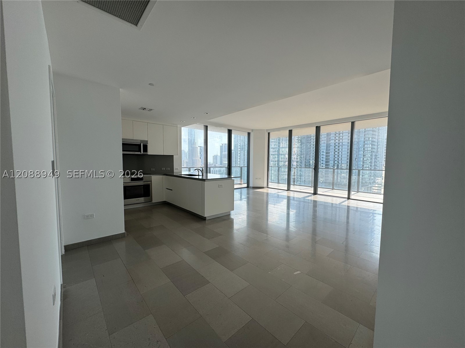 image Rise Brickell City Centre15