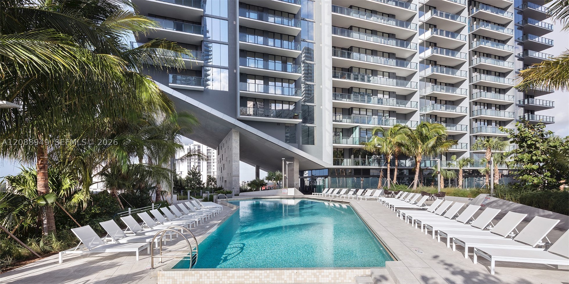 image Rise Brickell City Centre43