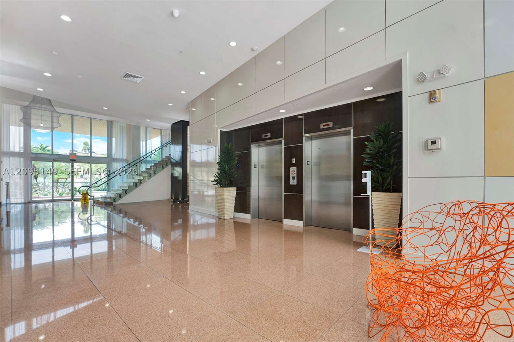 image The Venture at Aventura39
