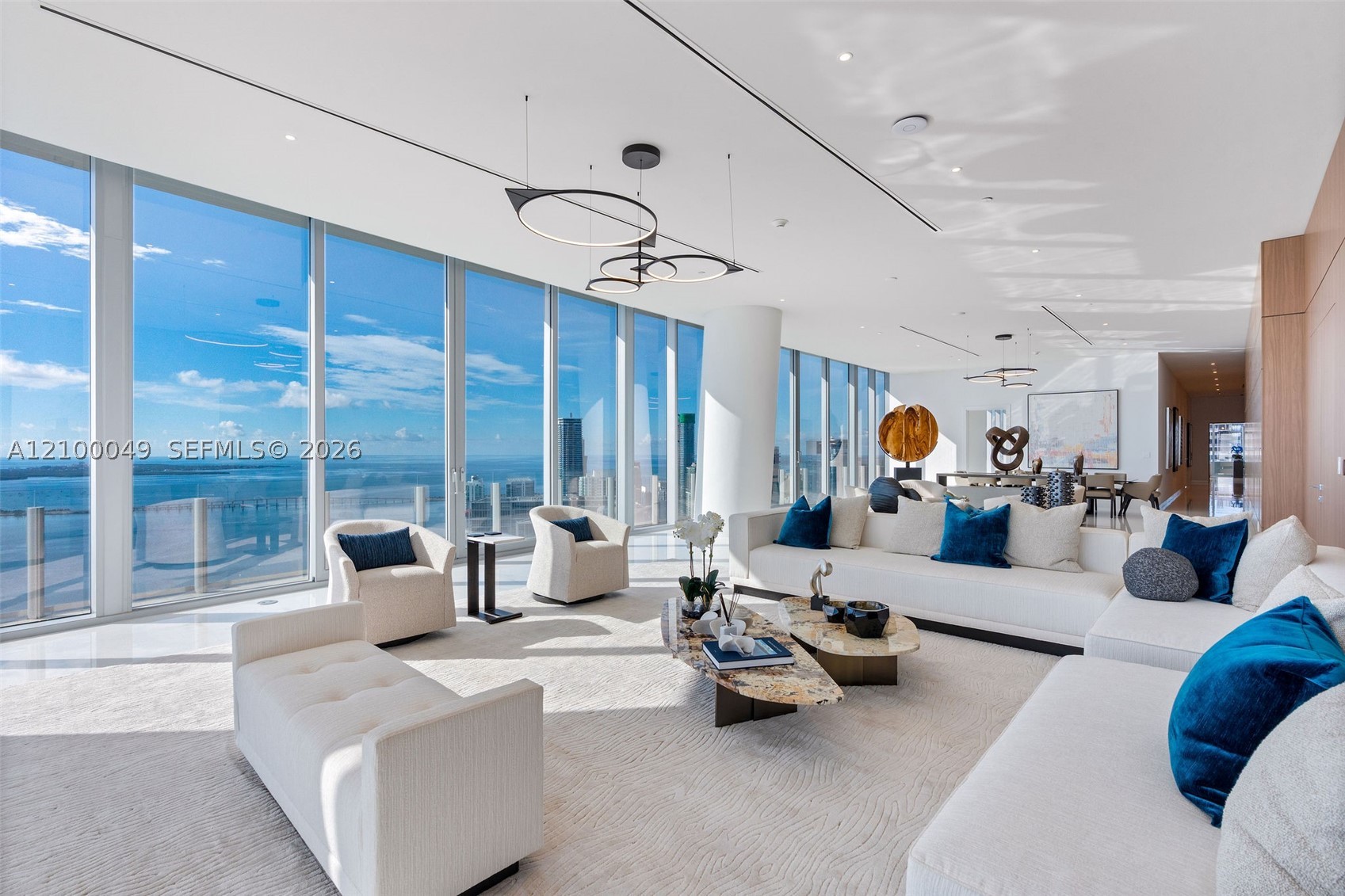 300 Biscayne Blvd Way #PH6001C Miami, FL 33131