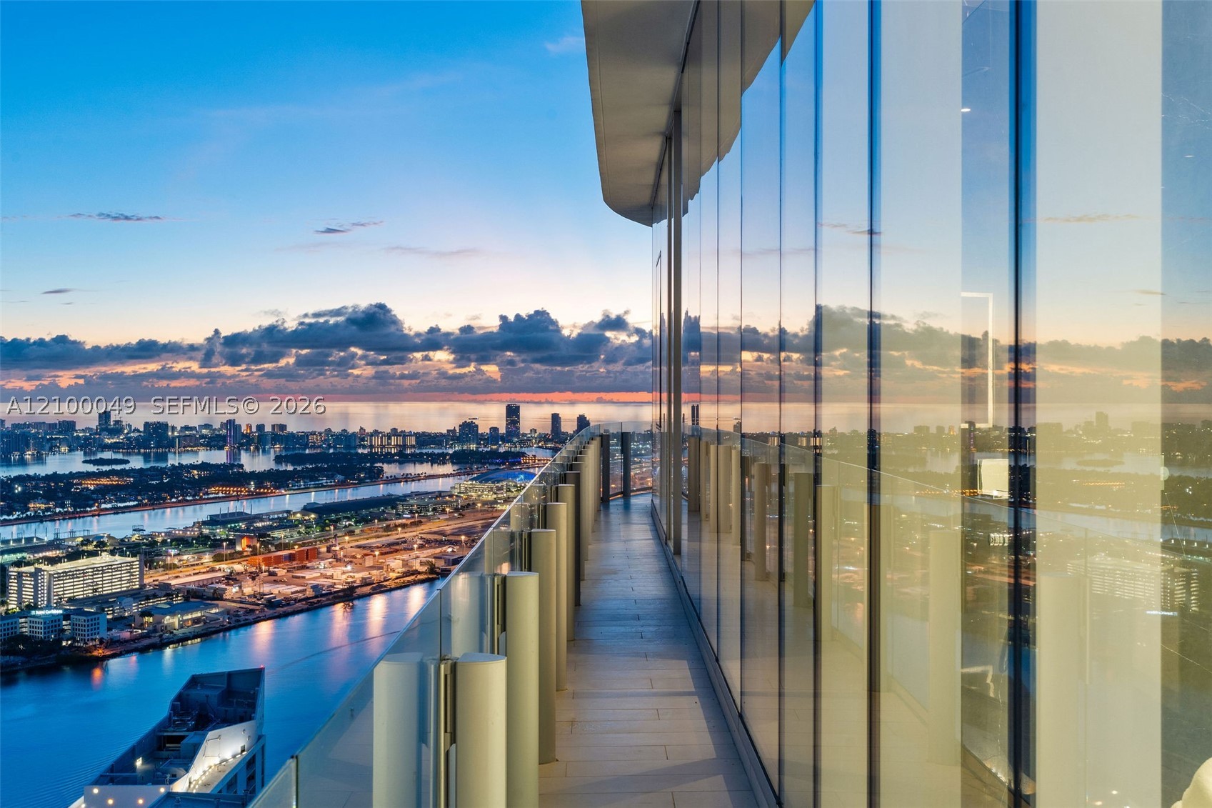 300 Biscayne Blvd Way #PH6001C Miami, FL 33131