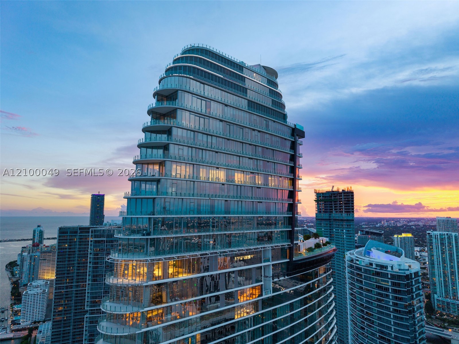 300 Biscayne Blvd Way #PH6001C Miami, FL 33131