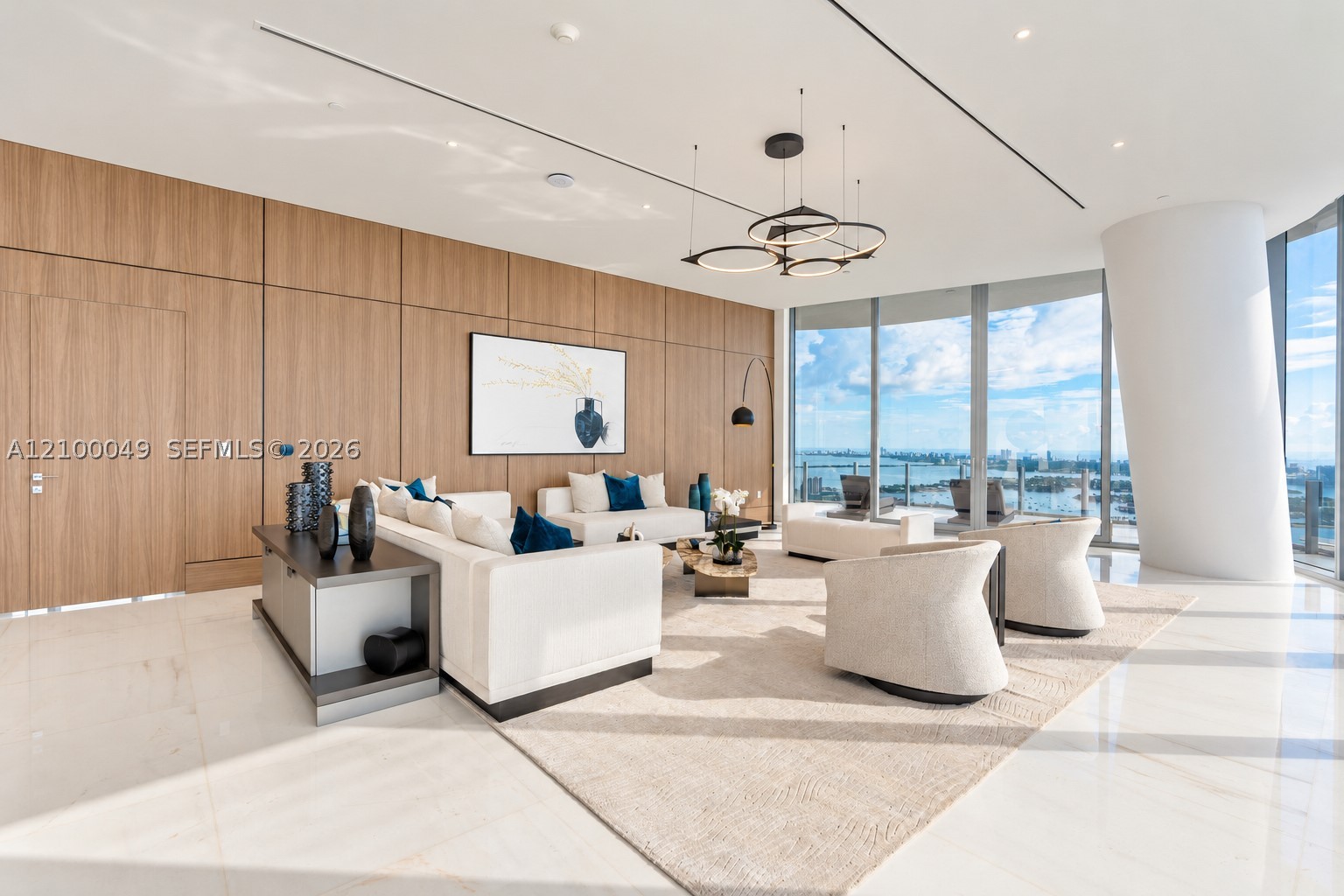 300 Biscayne Blvd Way #PH6001C Miami, FL 33131