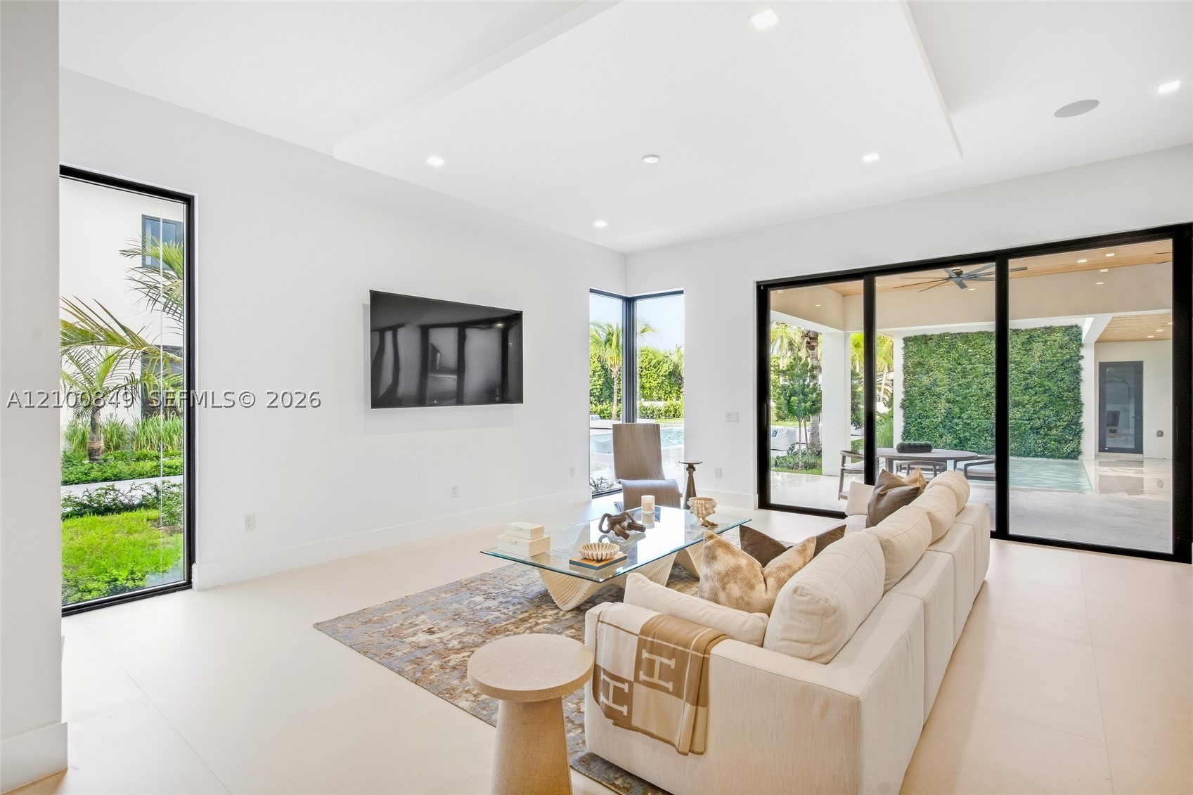 13805 Old Cutler Rd Palmetto Bay, FL 33158
