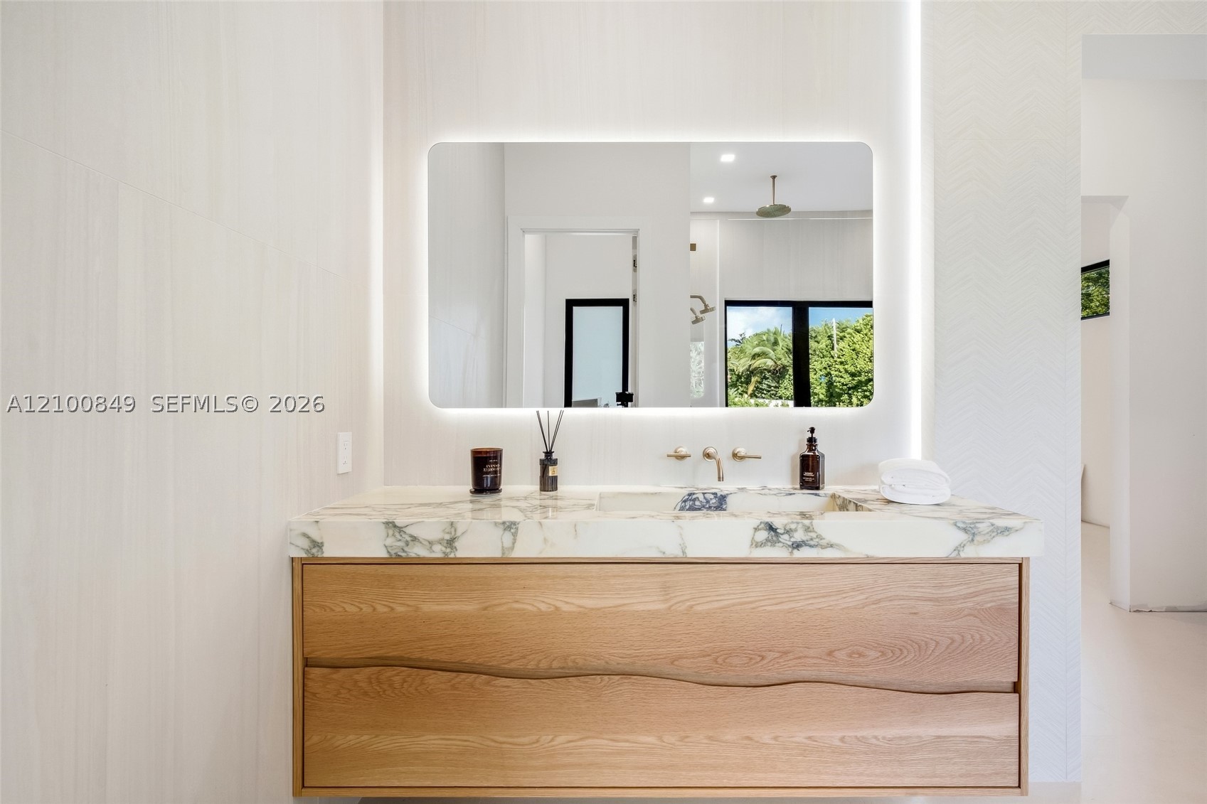 13805 Old Cutler Rd Palmetto Bay, FL 33158