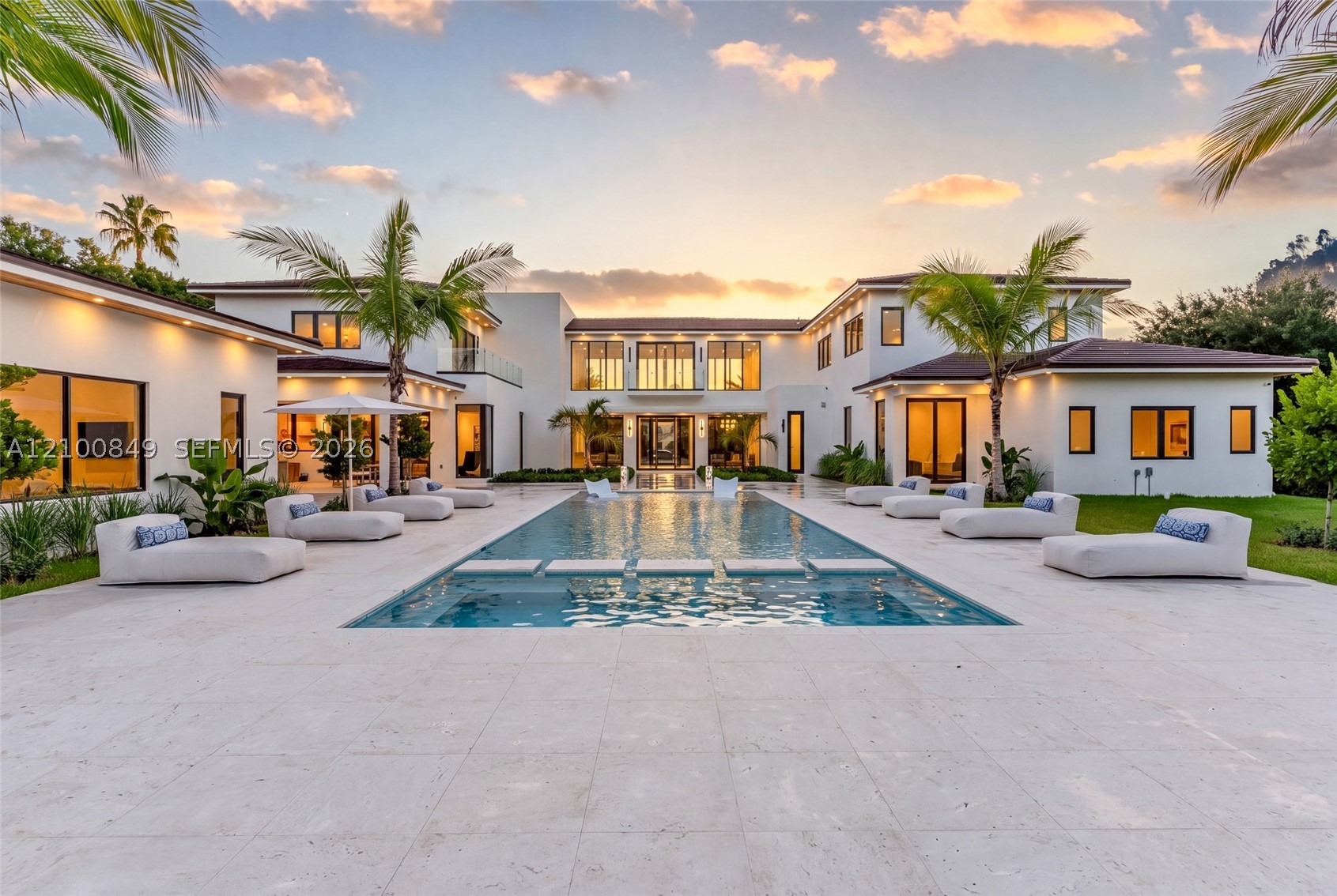 13805 Old Cutler Rd Palmetto Bay, FL 33158