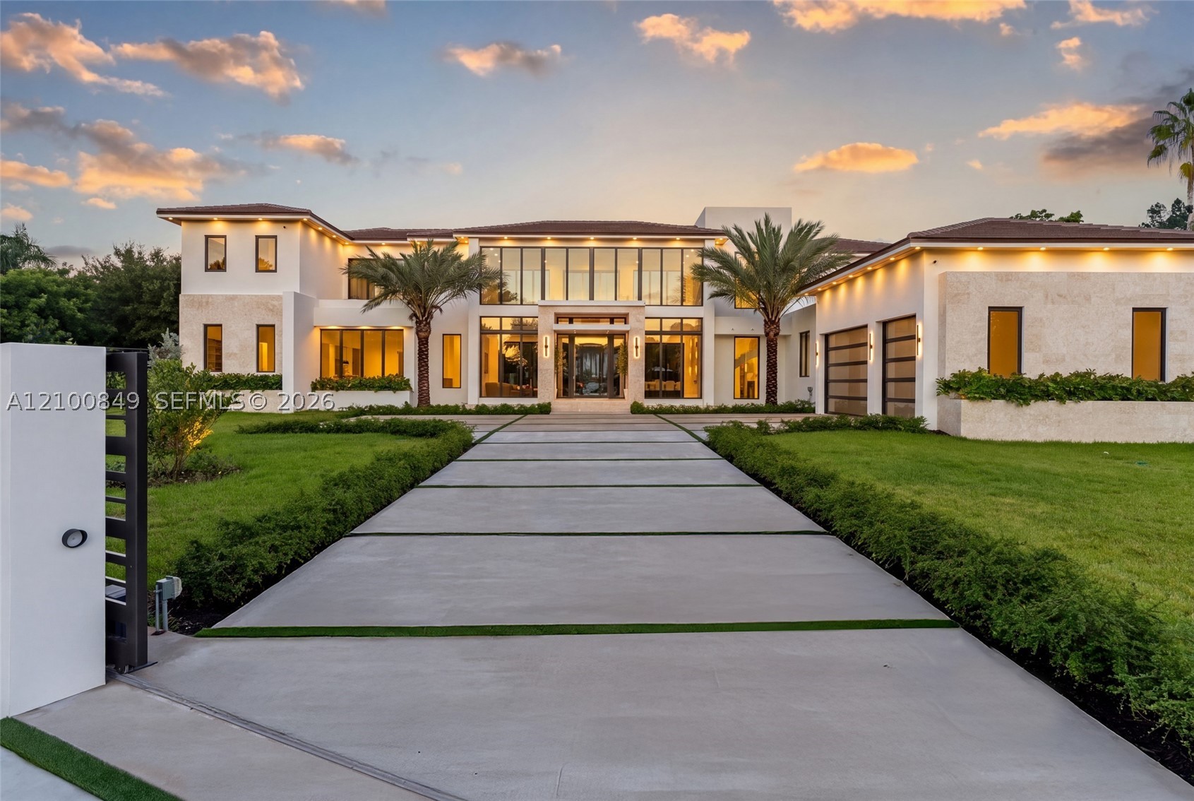 13805 Old Cutler Rd Palmetto Bay, FL 33158