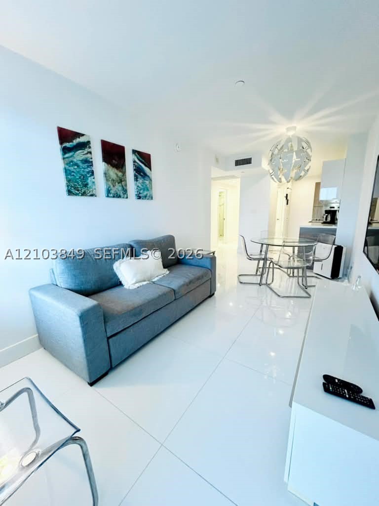 100 Lincoln Rd #1645