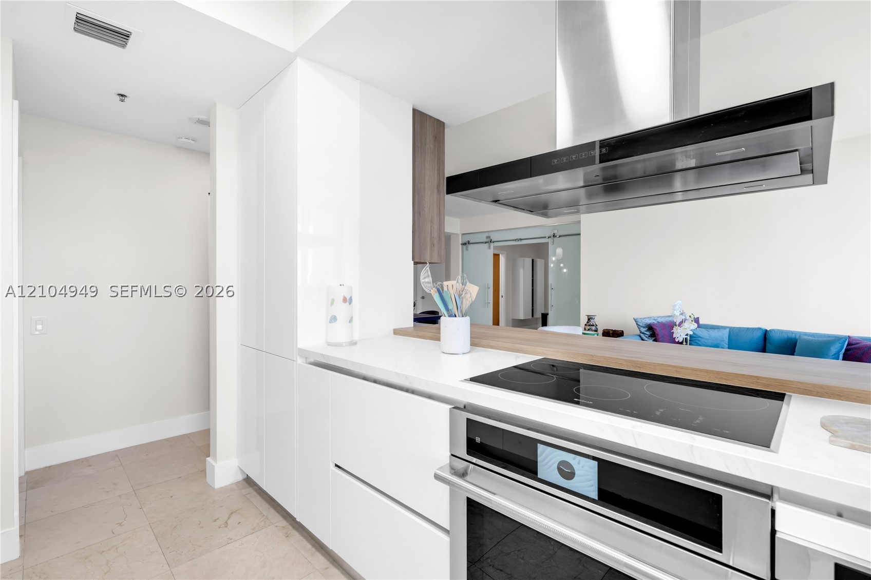 808 Brickell Key Dr #1006 Miami, FL 33131