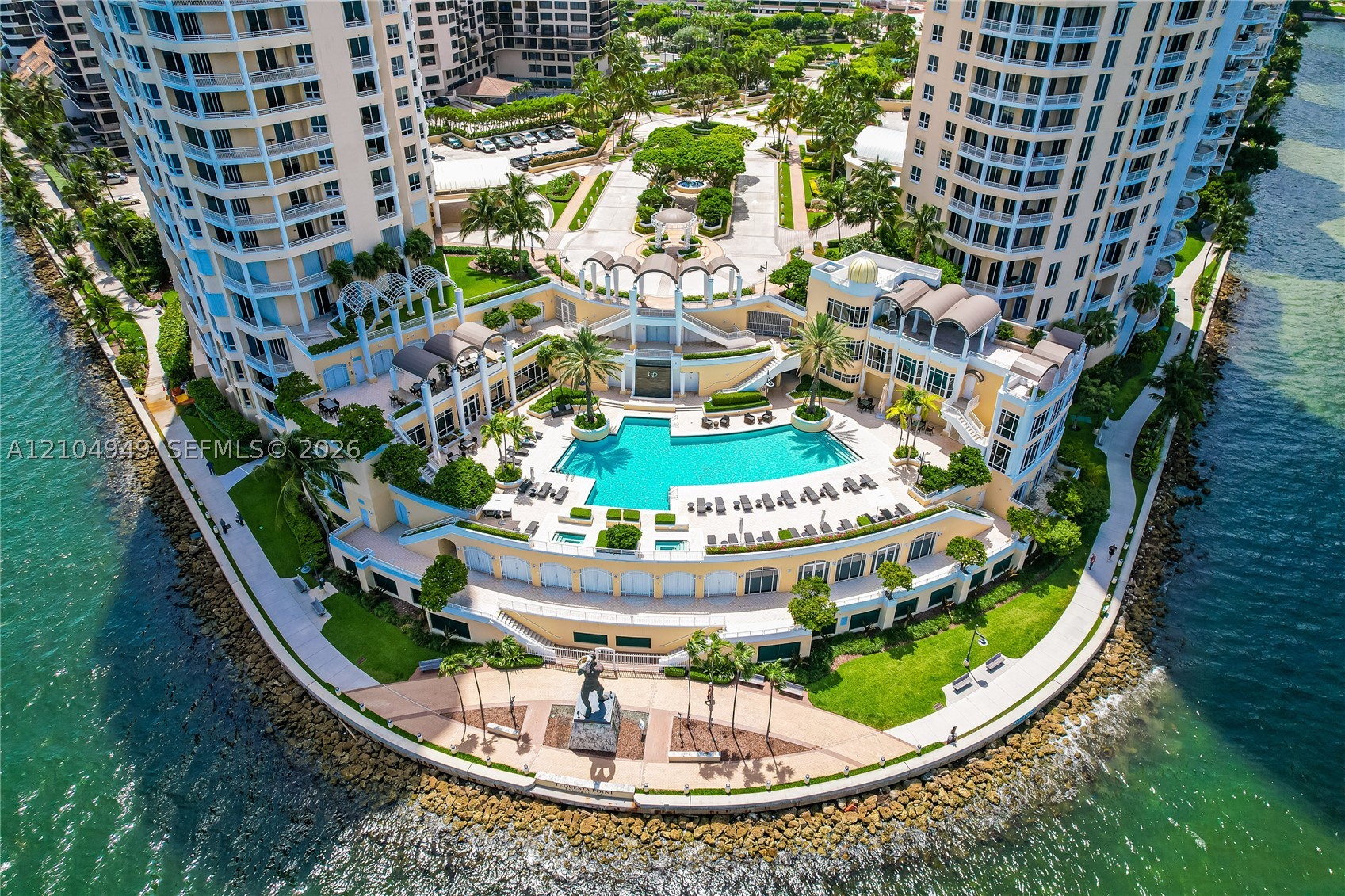 808 Brickell Key Dr #1006 Miami, FL 33131