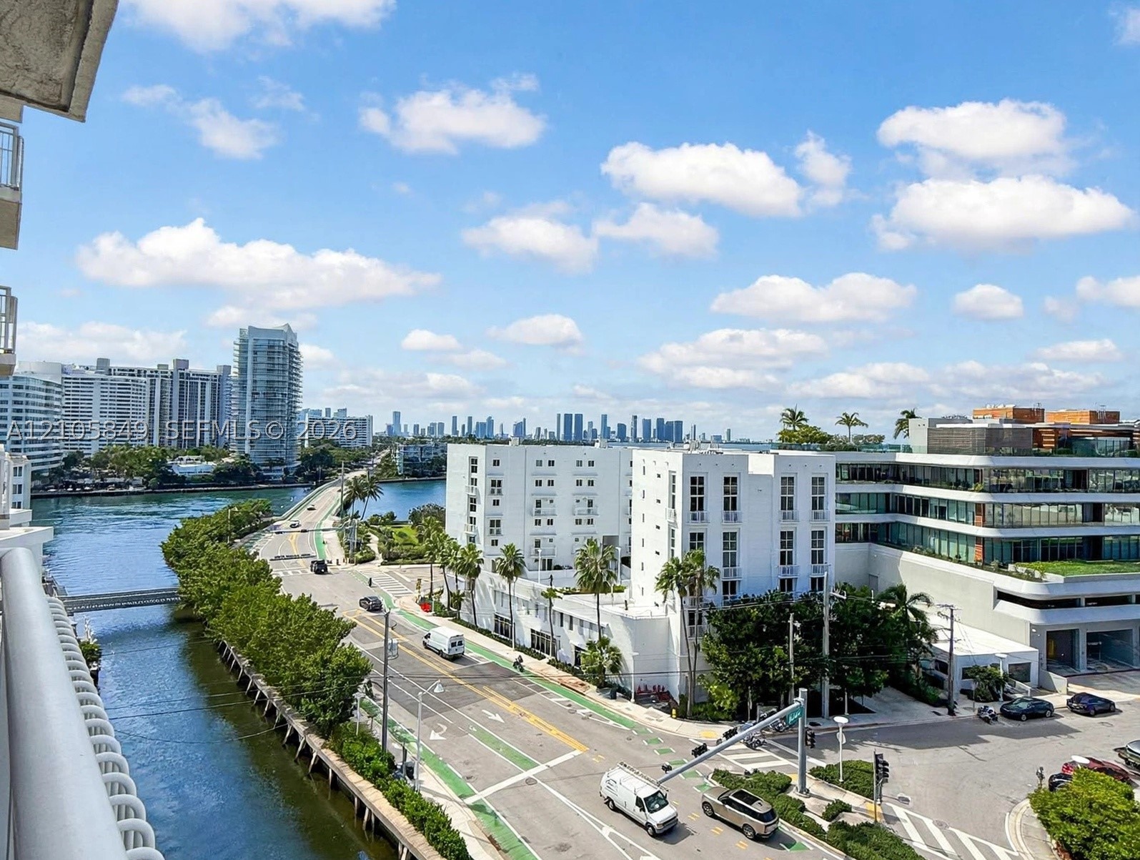 1688 West Ave #903