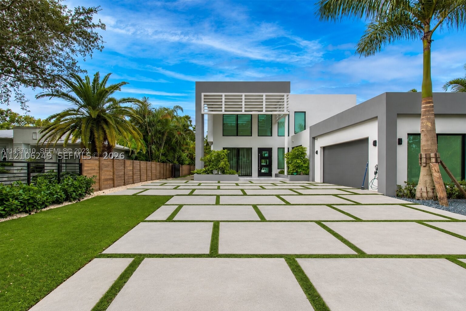 7630 SW 58th Ave South Miami, FL 33143