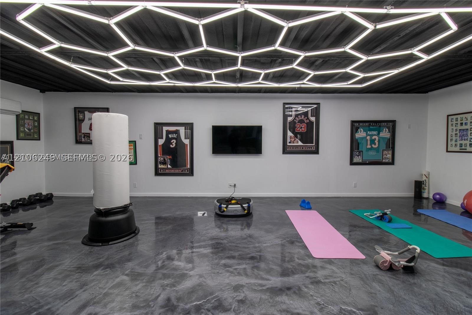 7630 SW 58th Ave South Miami, FL 33143