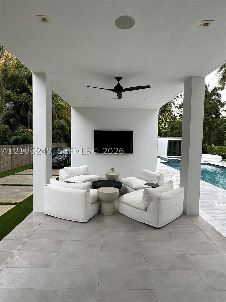 7630 SW 58th Ave South Miami, FL 33143