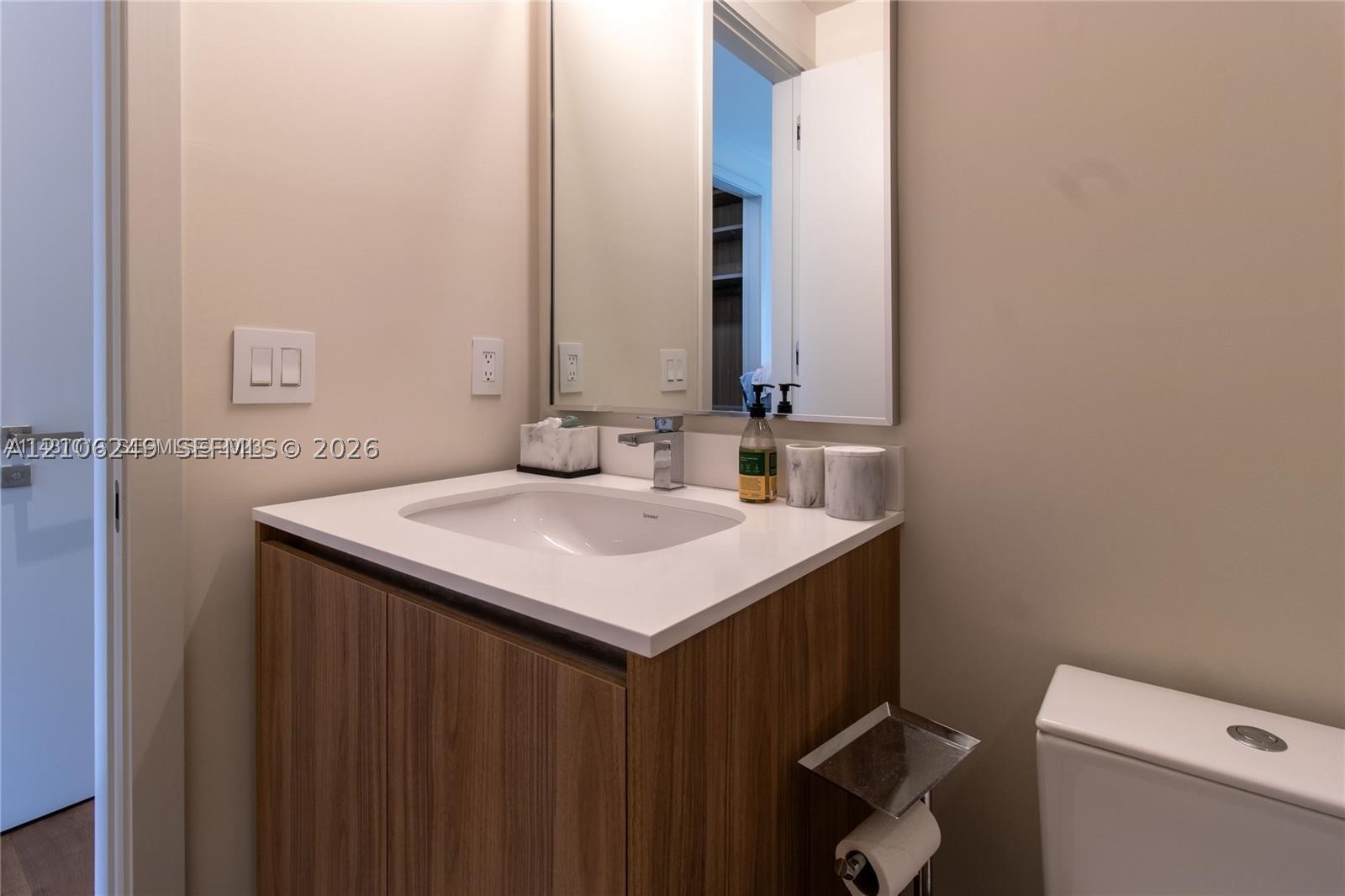 7630 SW 58th Ave South Miami, FL 33143