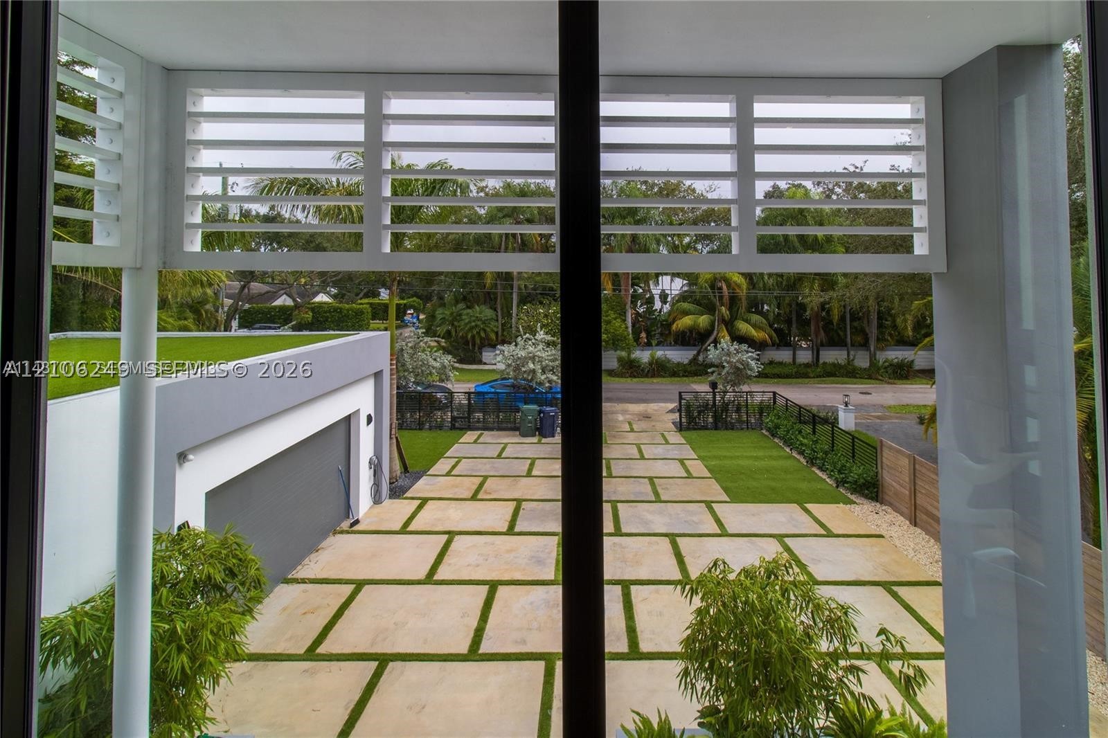 7630 SW 58th Ave South Miami, FL 33143